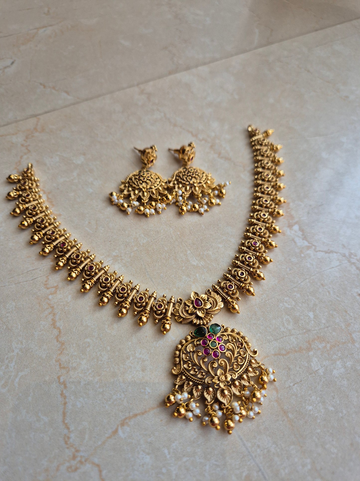 Premium Non Idol Antique Necklace