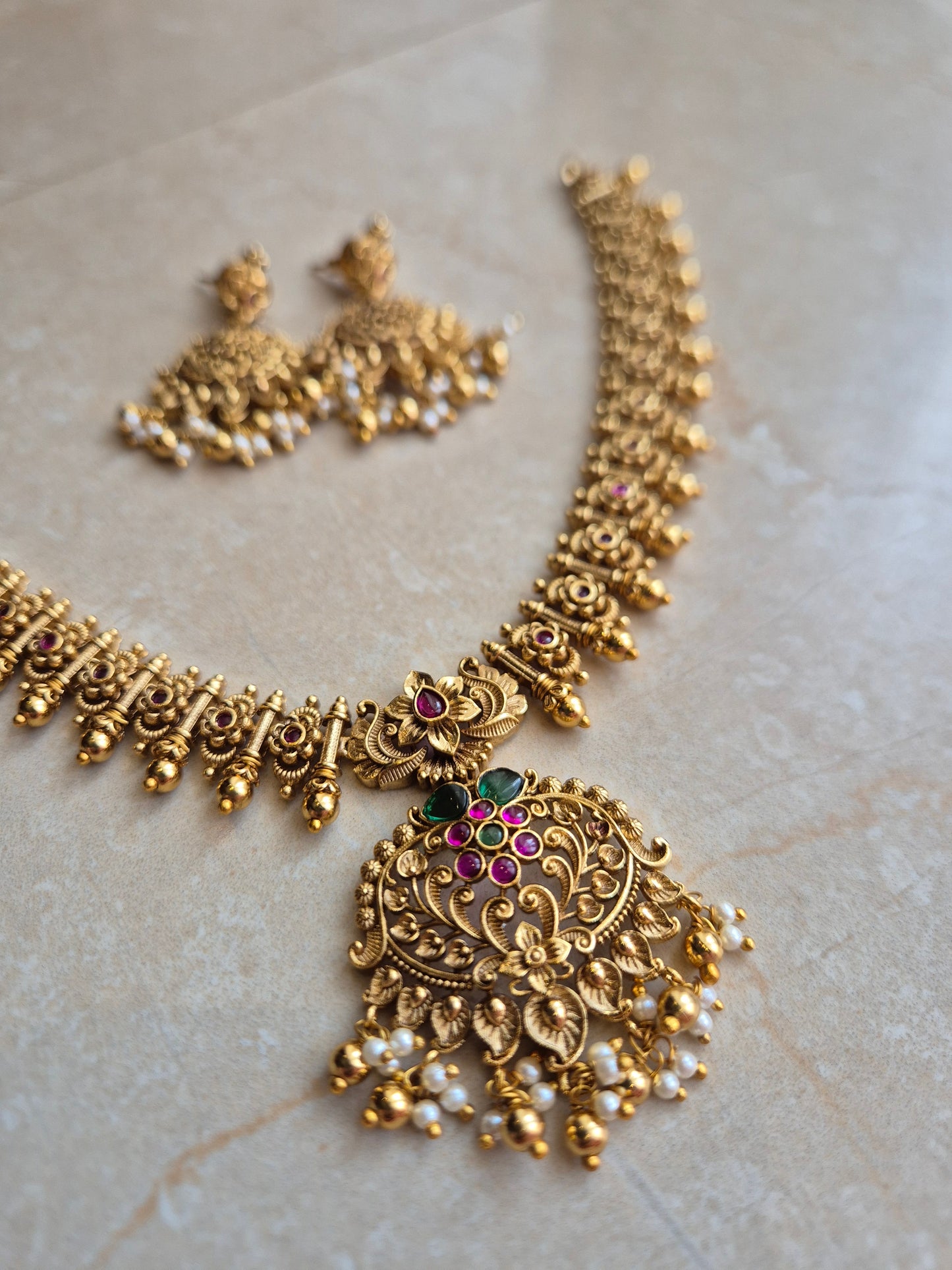 Premium Non Idol Antique Necklace