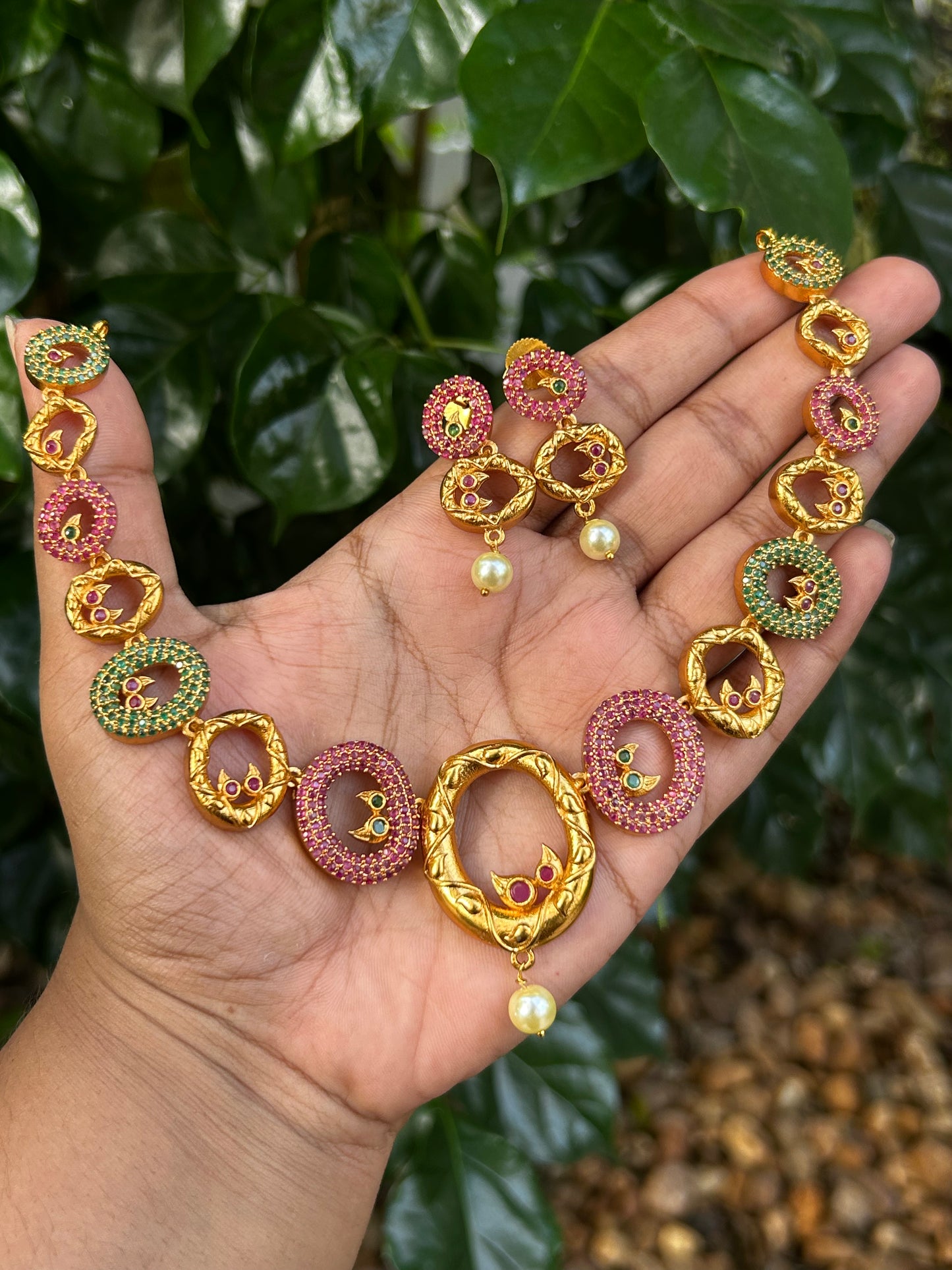 AD Circle Necklace Set with Earrings