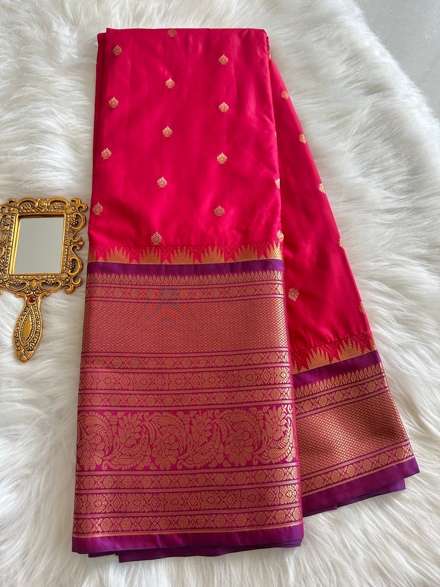 Red and Rani Pink Dual Tone Semi Kanchivaram Pattu