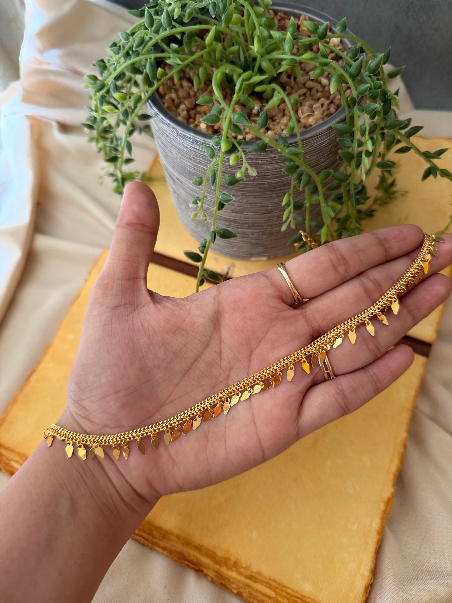Single Line Elakkathali choker(one gm gold plated)
