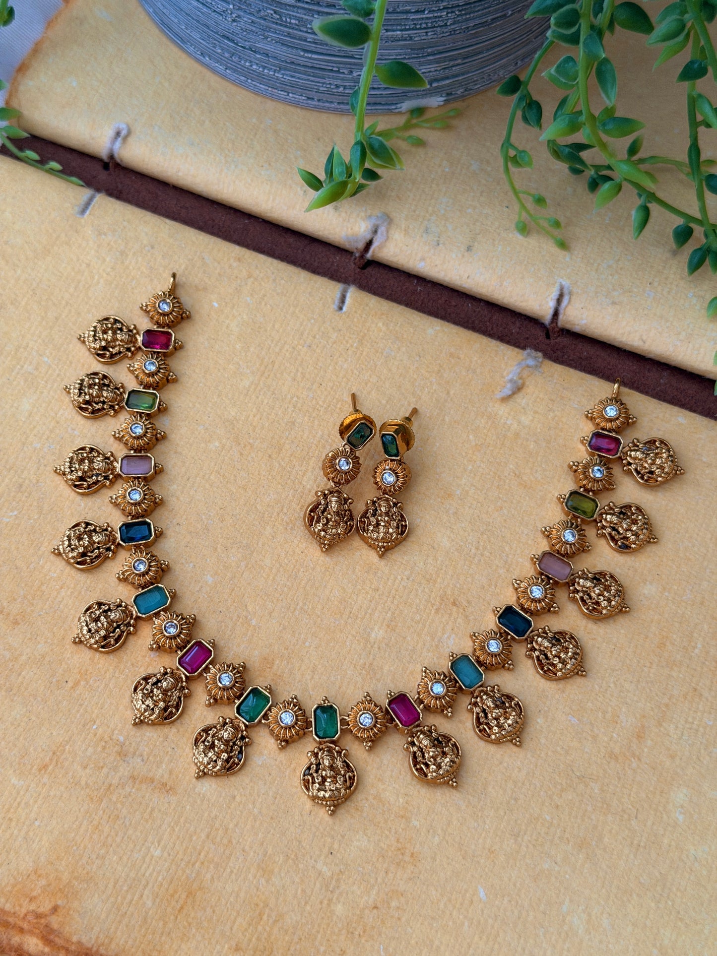 Chandrakala Kemp Necklace