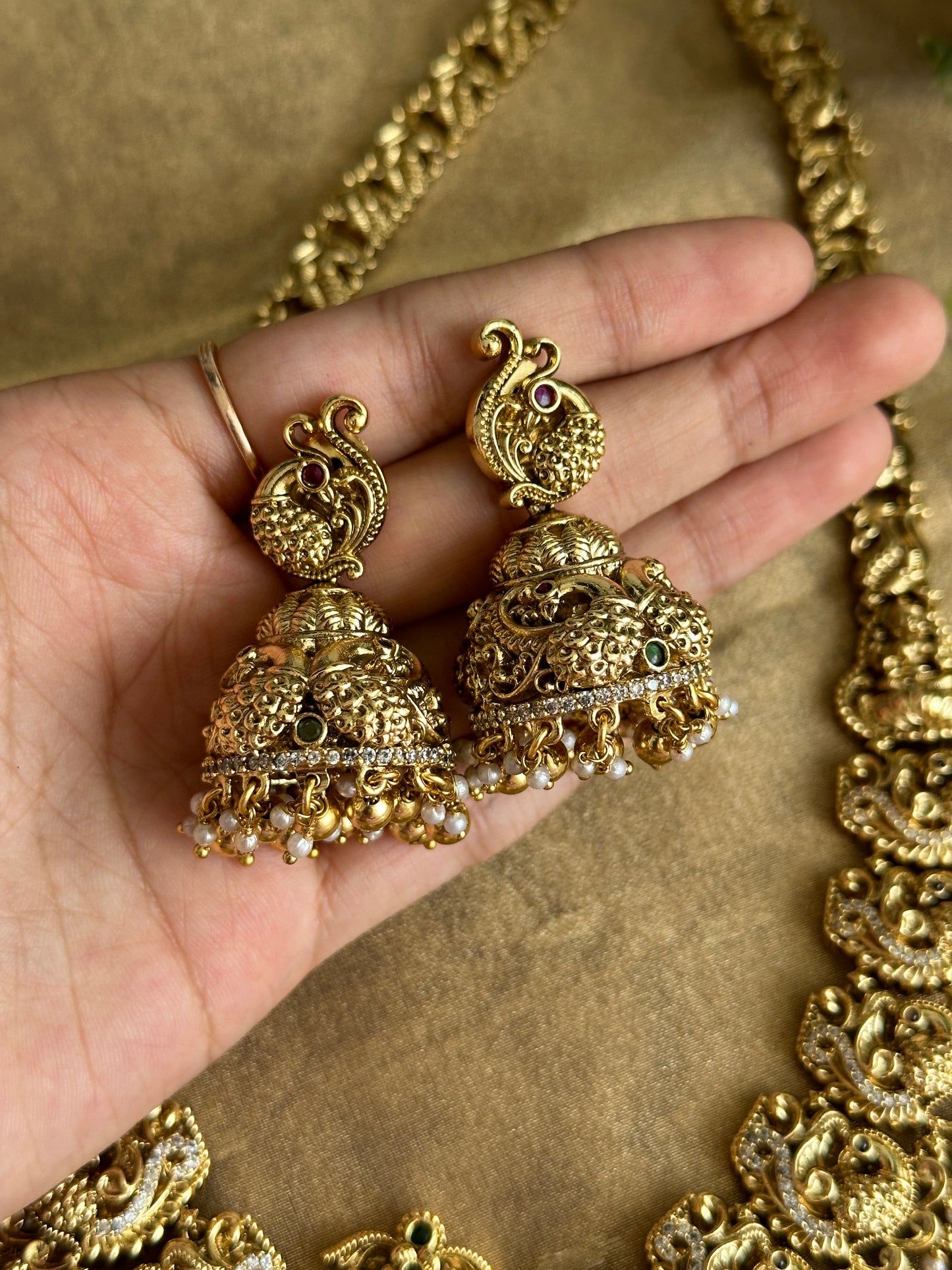 Premium Nakshi Long