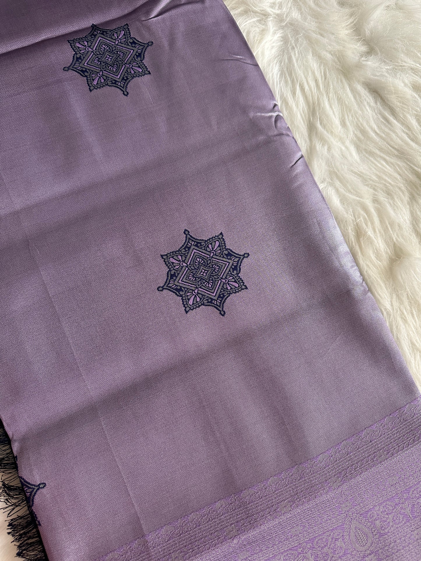Lavender Kolam Butta Tissue Silk Saree