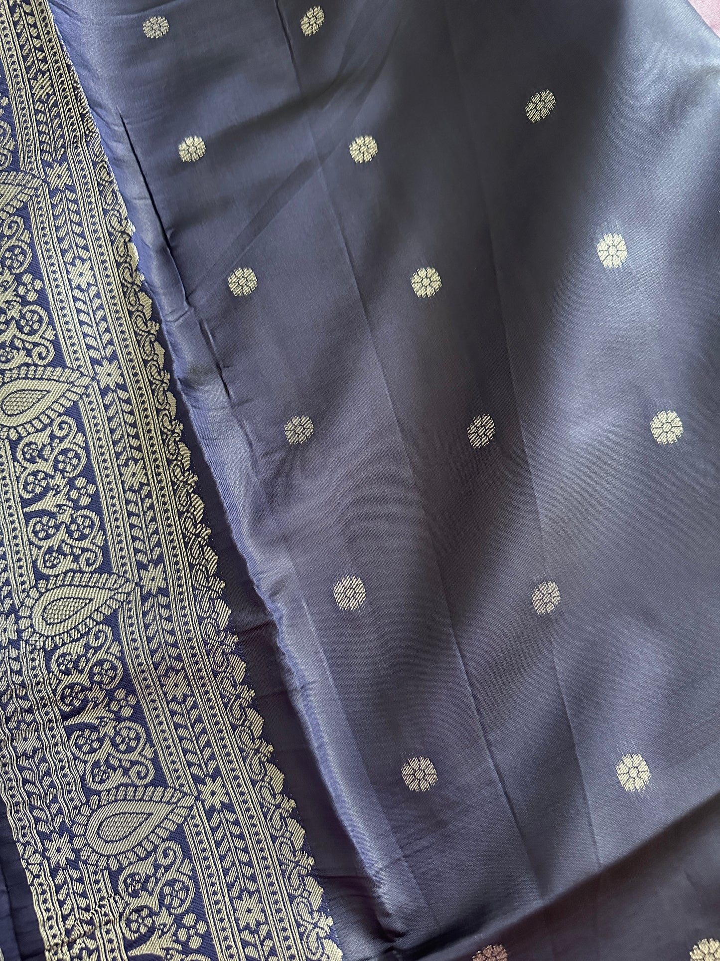 Lavender Kolam Butta Tissue Silk Saree