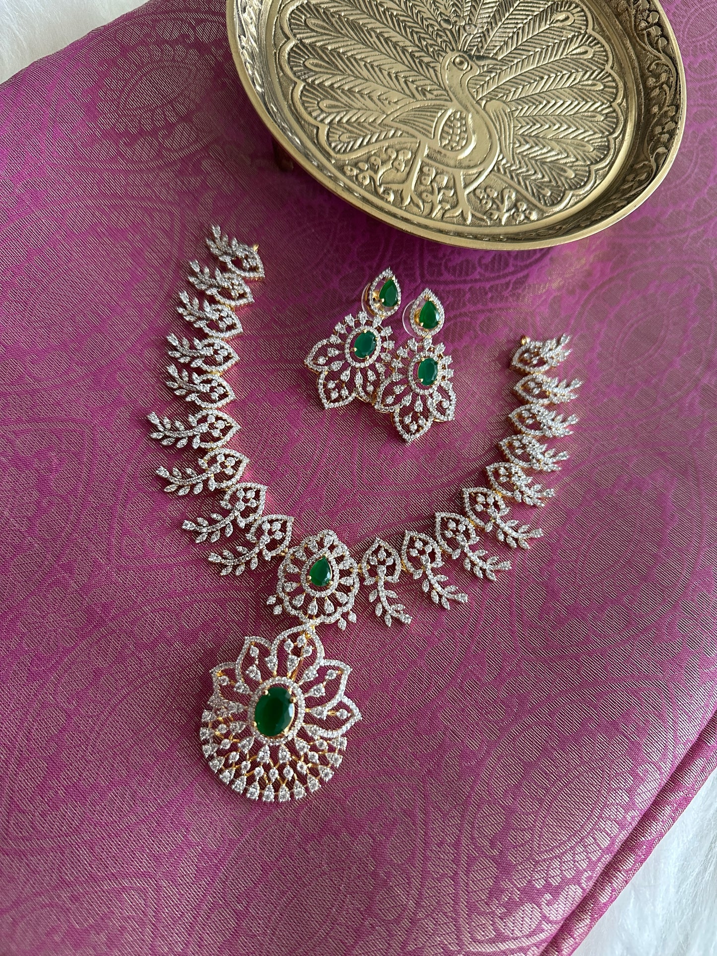 Vines AD Necklace with Removable Pendant