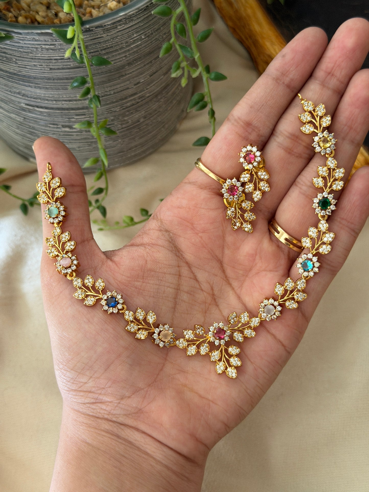 Carnation AD Necklace