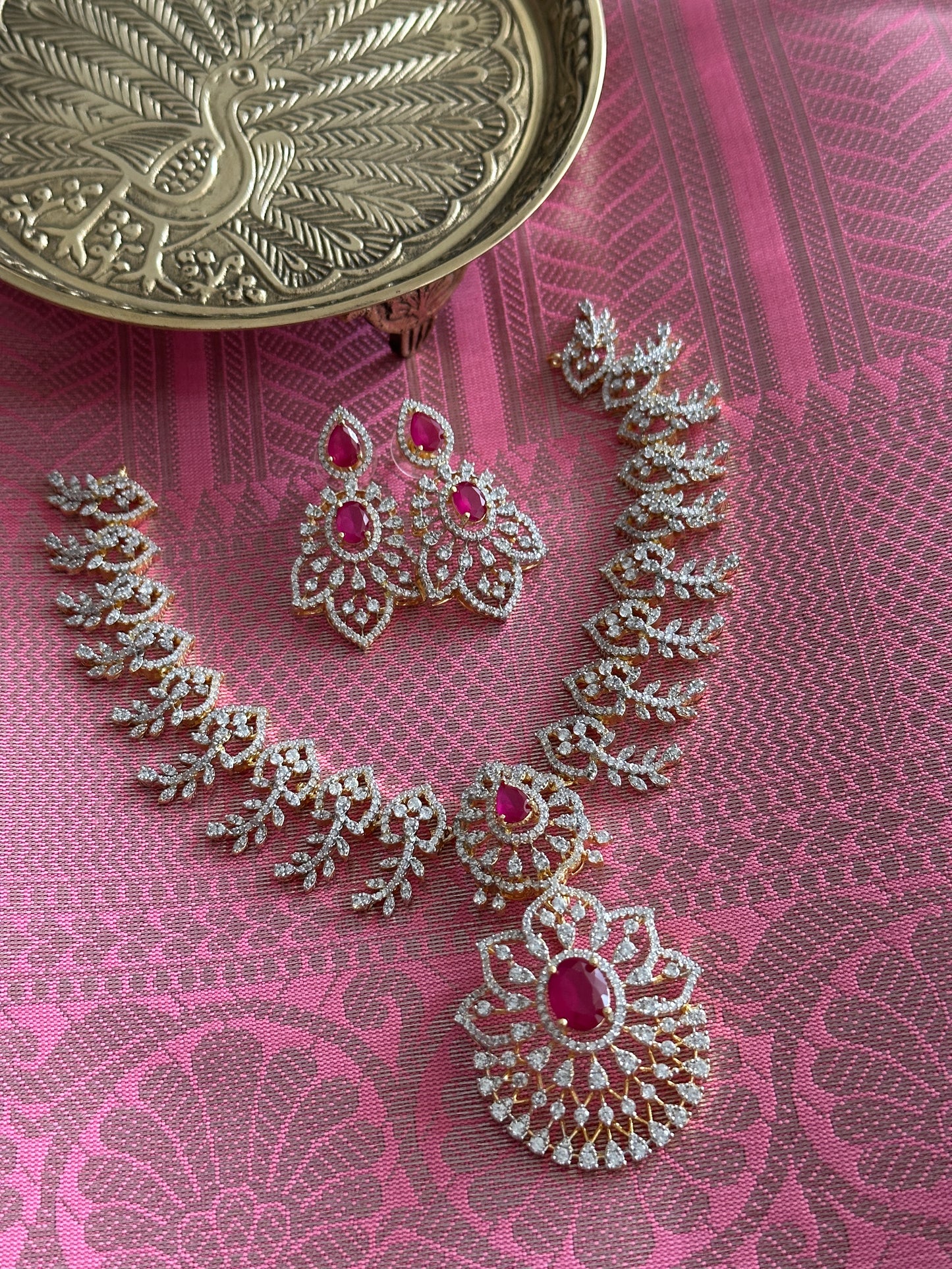 Vines AD Necklace with Removable Pendant