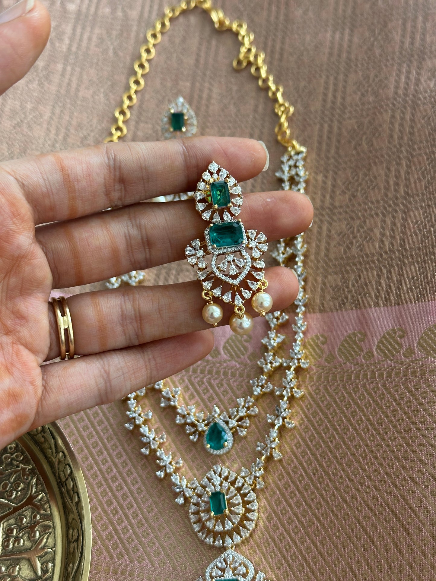 Premium Emerald Two Layer Diamond Necklace