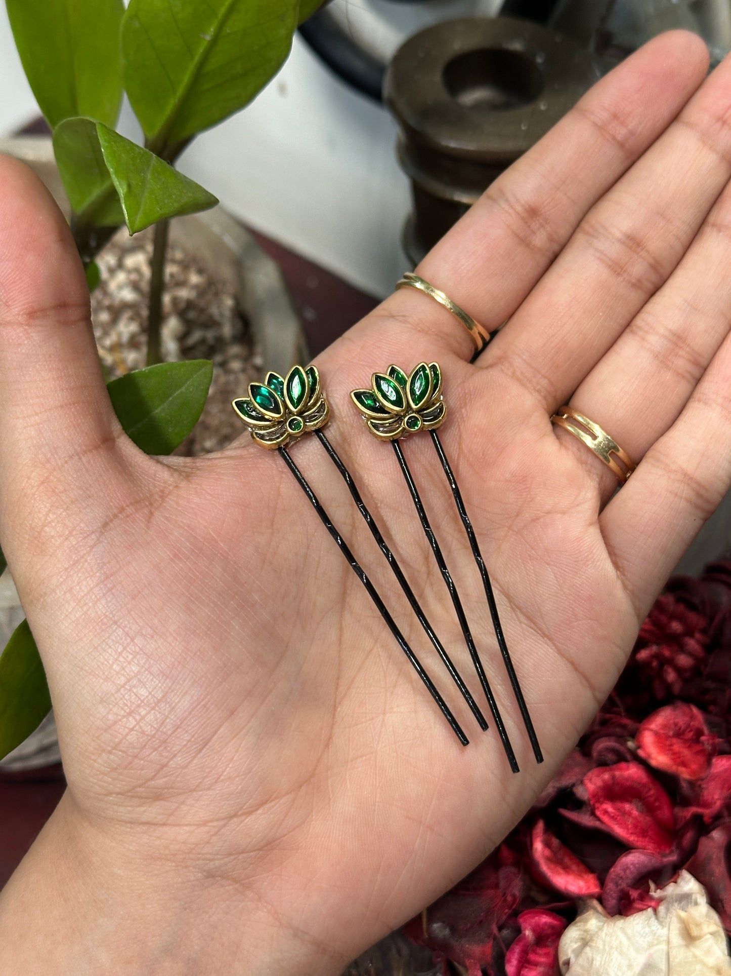 Premium Sarojini U Pin (Per Pair)