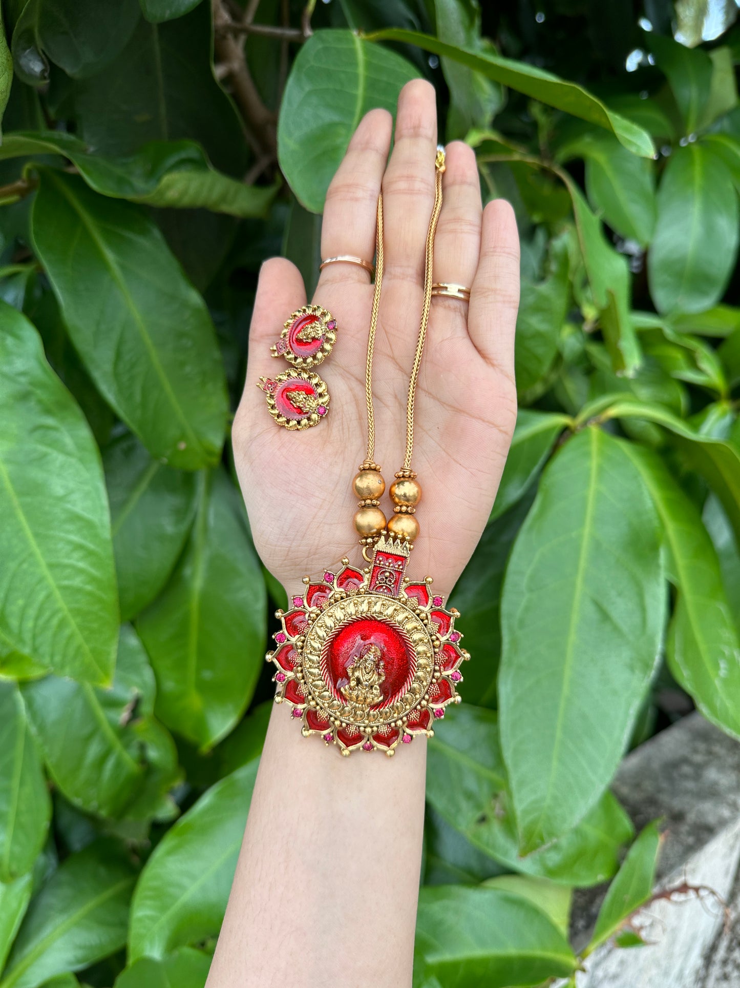 Lakshmi Pendant Chain v1.0