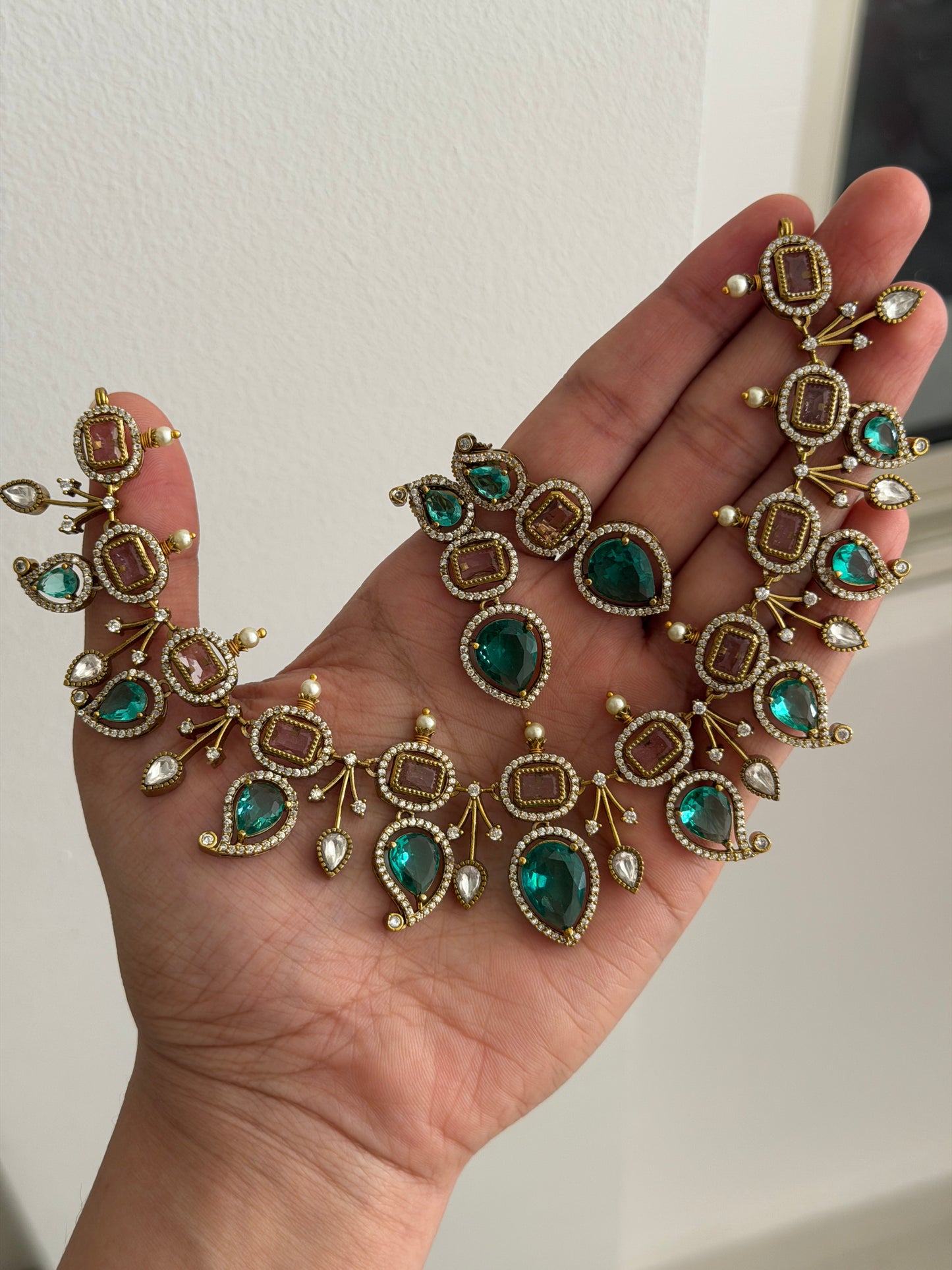 Pisthila Petal Necklace