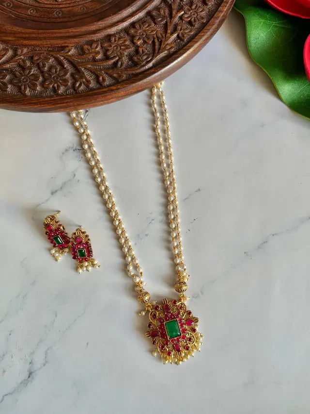 Flora Chain set
