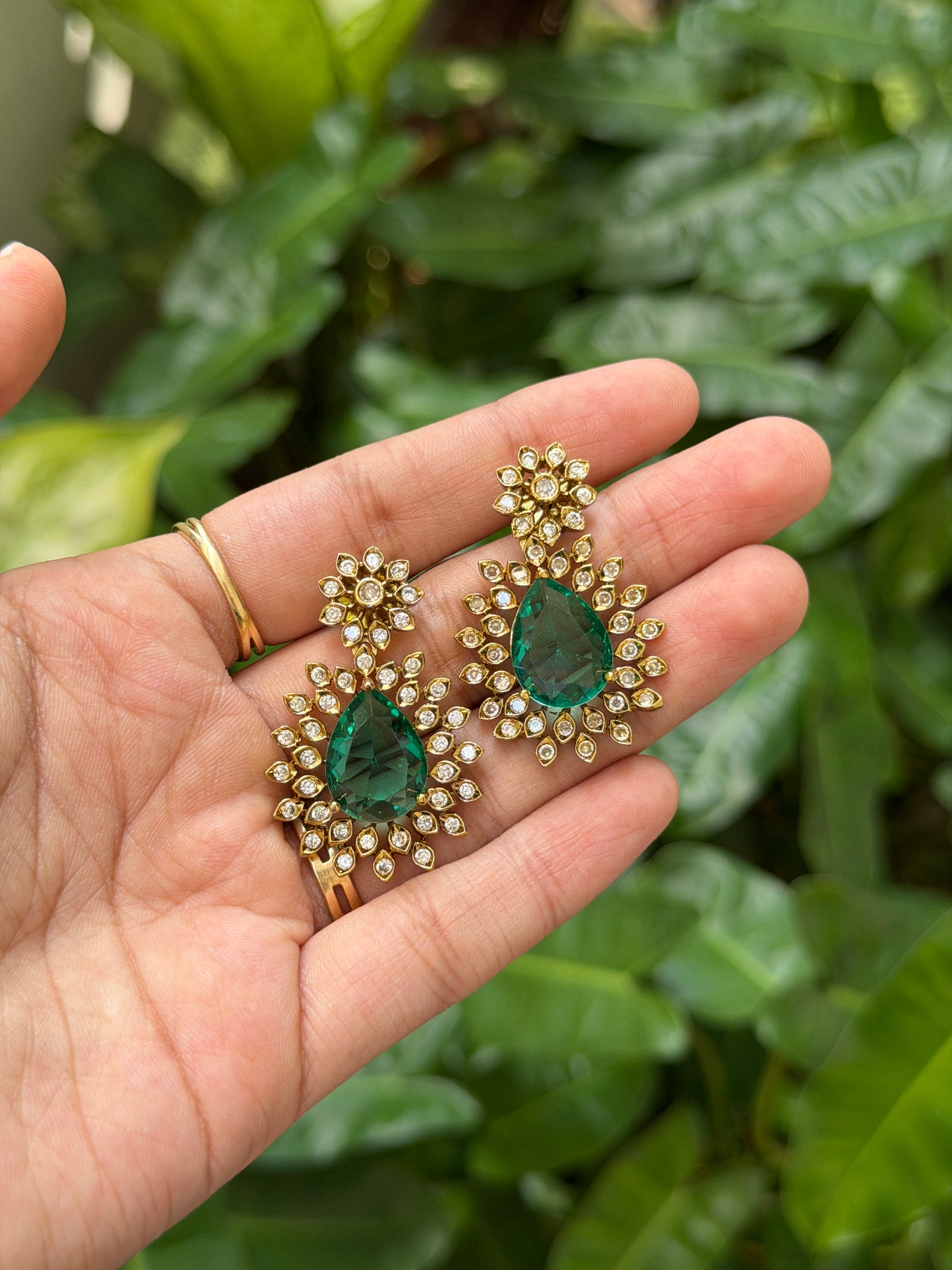Hamida AD Necklace
