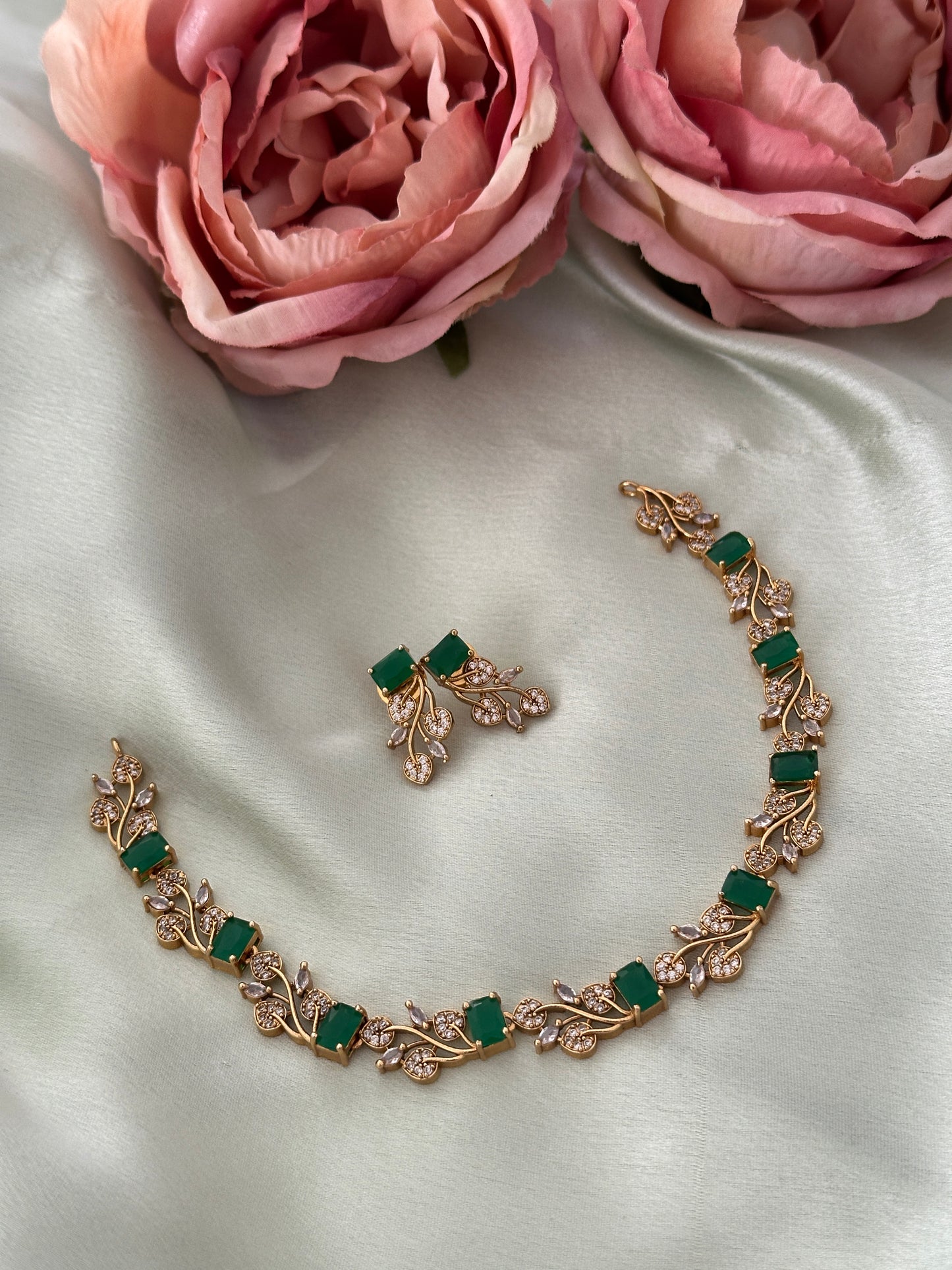 AD vine Necklace Latest Version