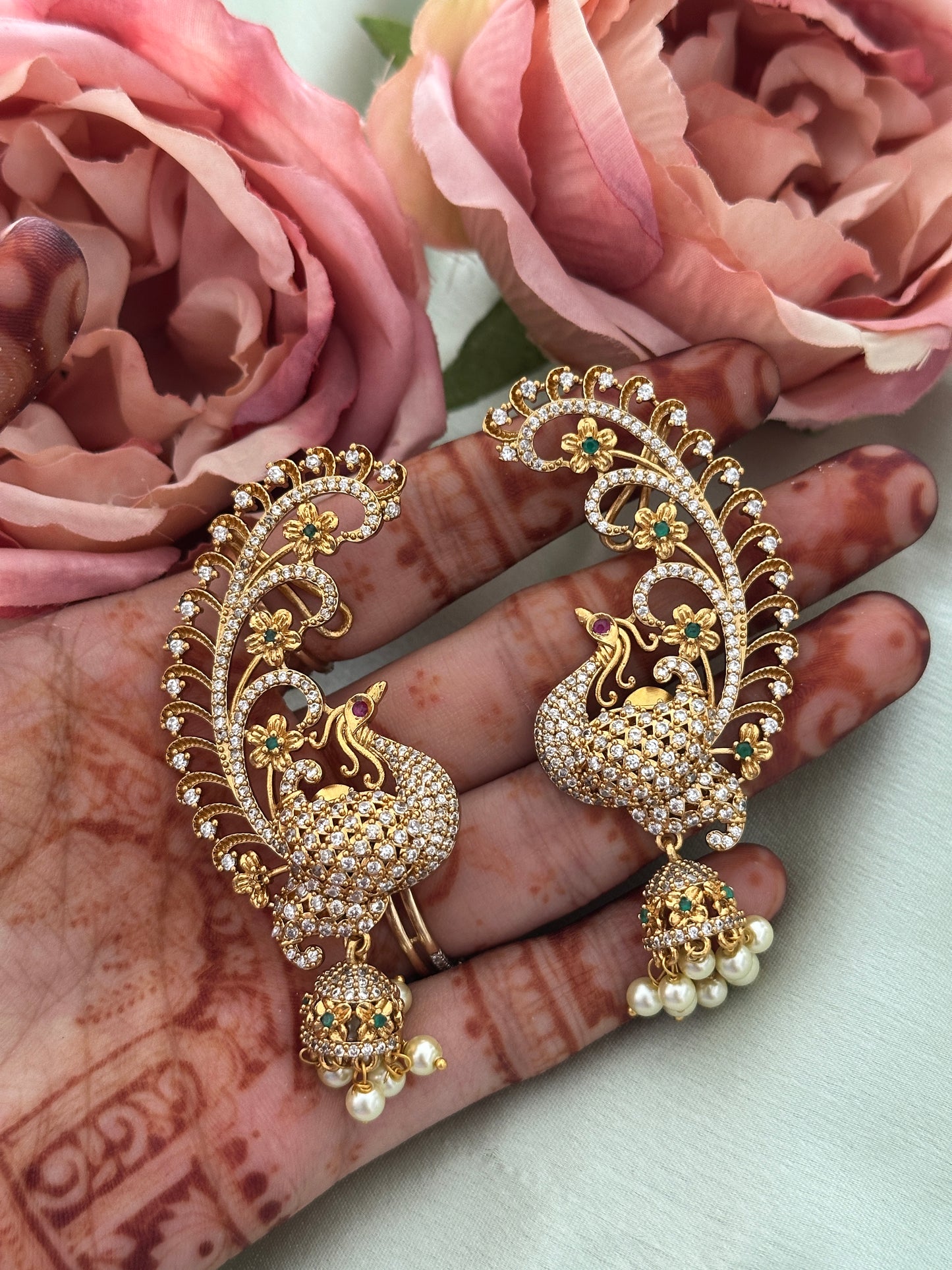 Azura AD Earcuff Premium