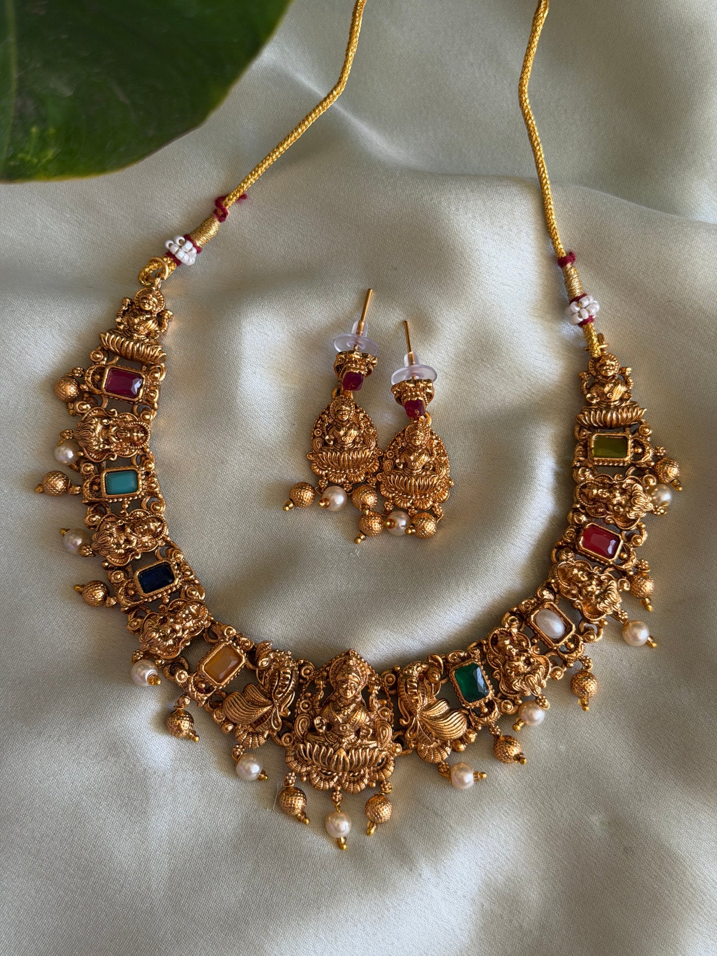 Kalyaanima Budgeted Necklace