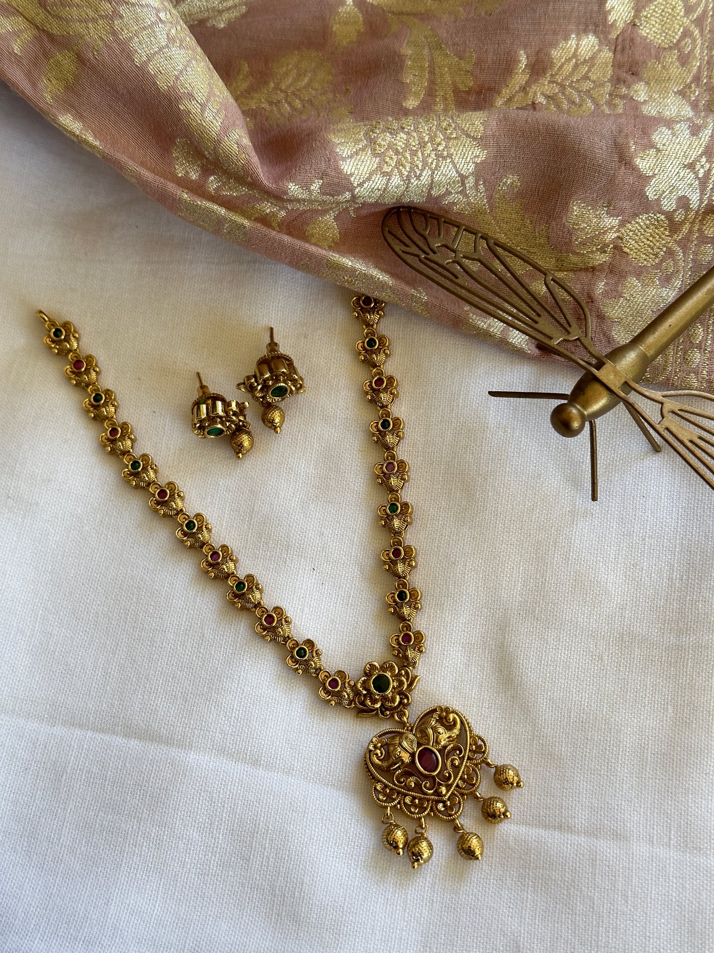Soumya Heart Necklace