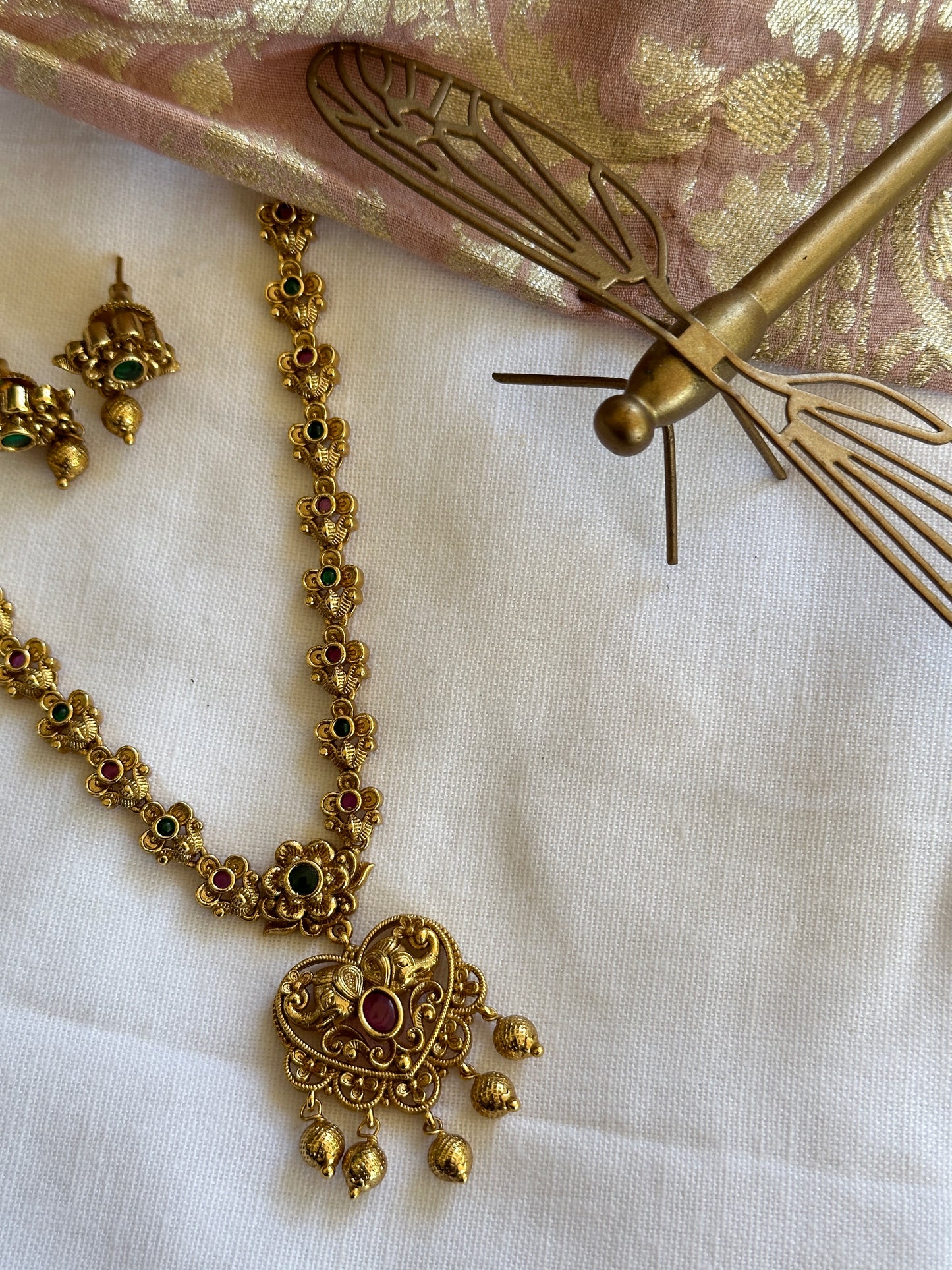 Soumya Heart Necklace