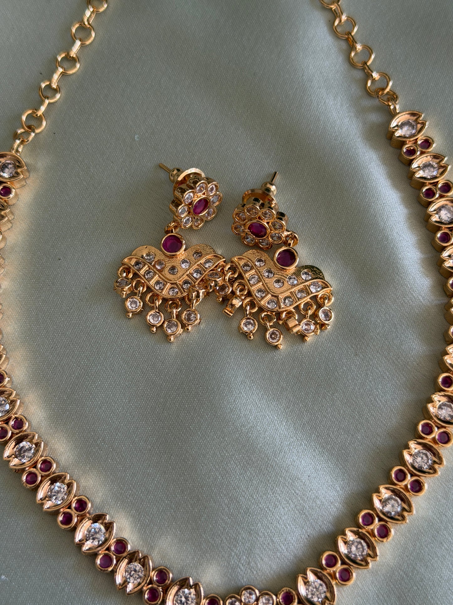 Lavanya Vintage Attigai