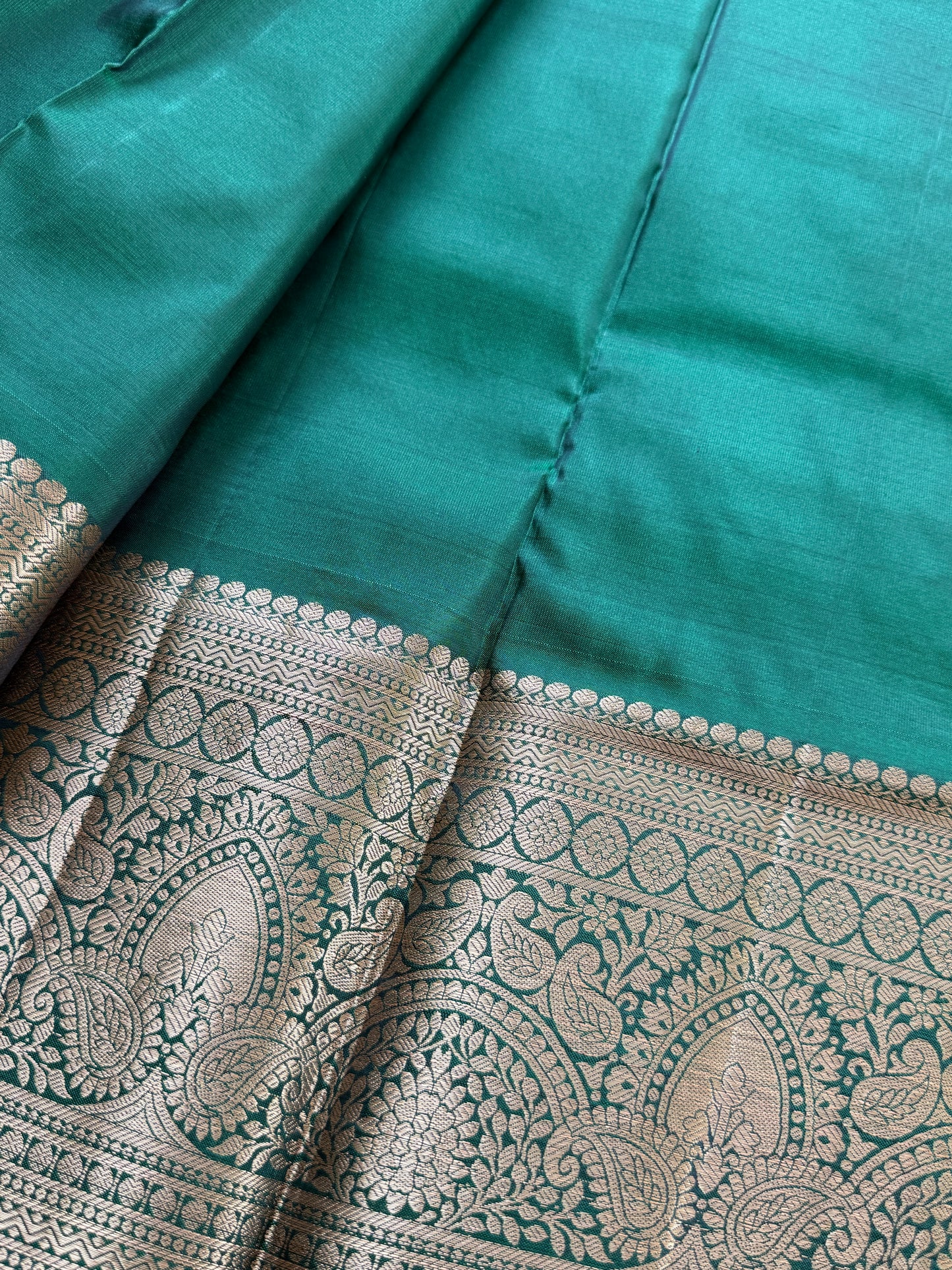 Chocolate Brown Handloom Silk Saree