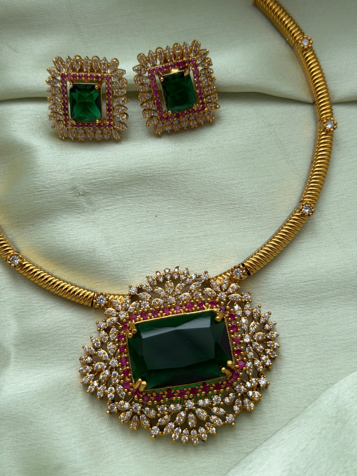 Sravanthika AD Hasli