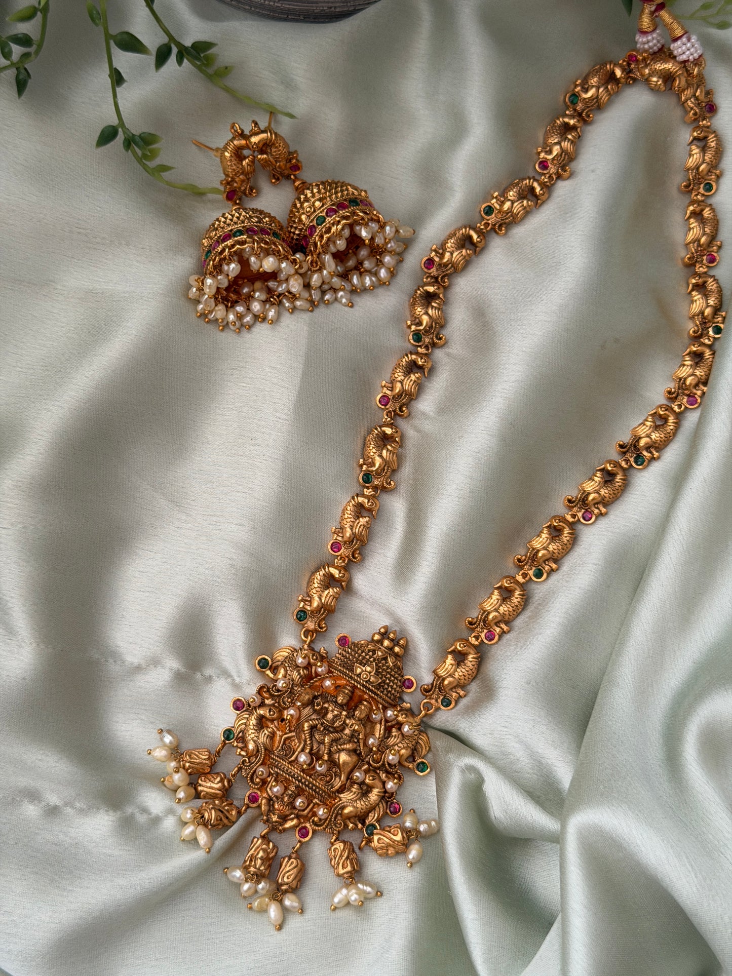 Ushas Premium Gold Haaram