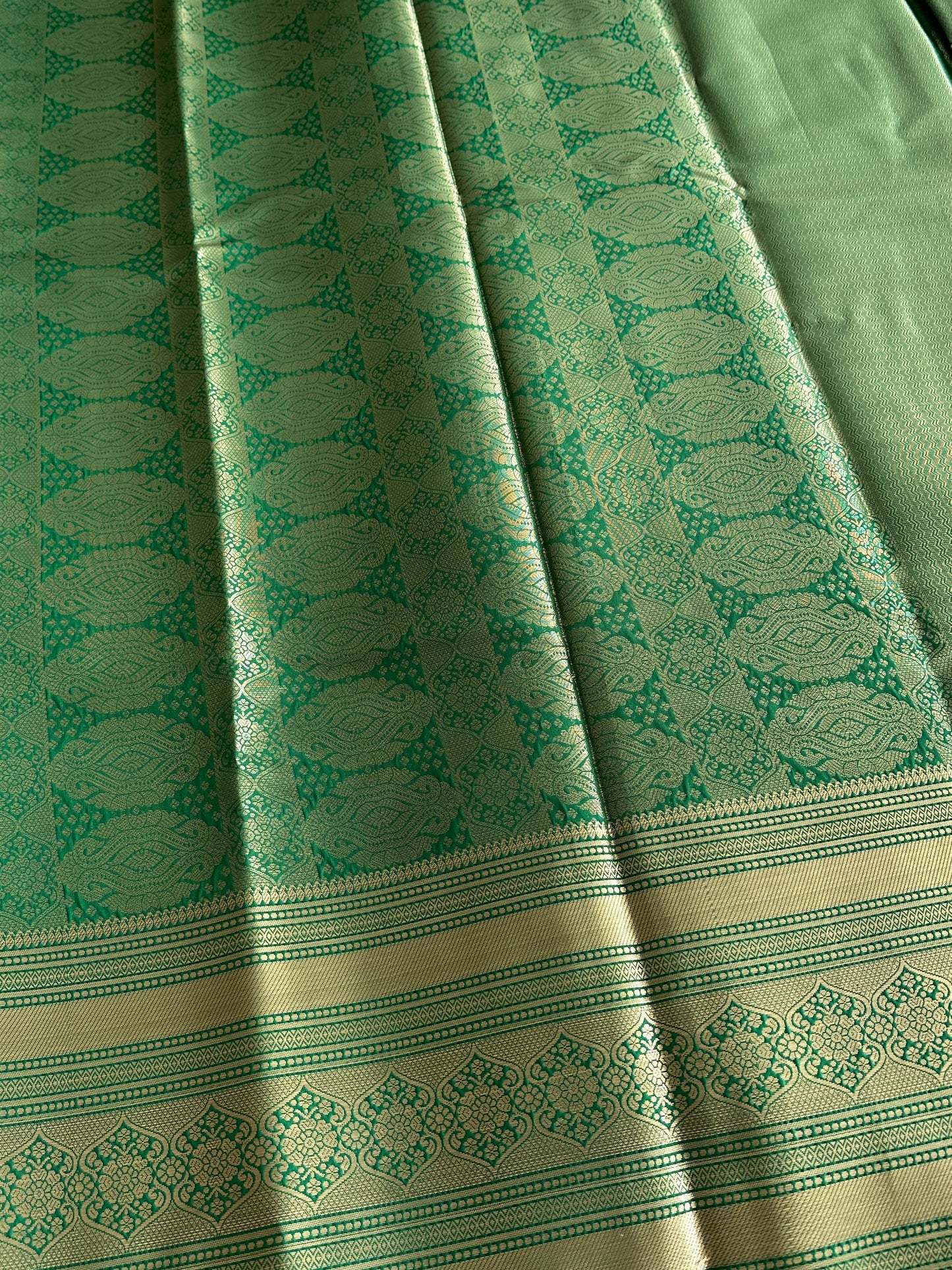 Dulhan Red Semi Tissue Silk Saree