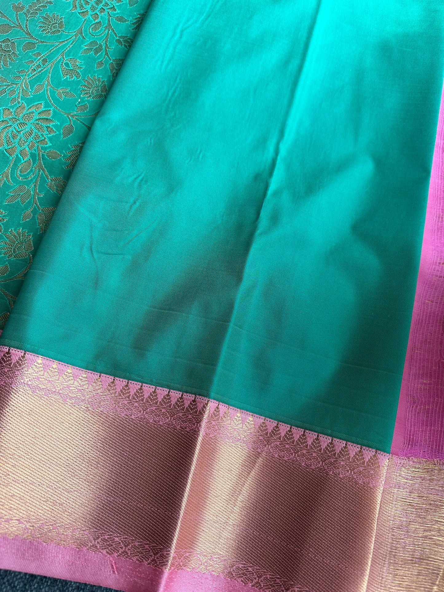 Paris Green Kanchi Tissue Silk Saree