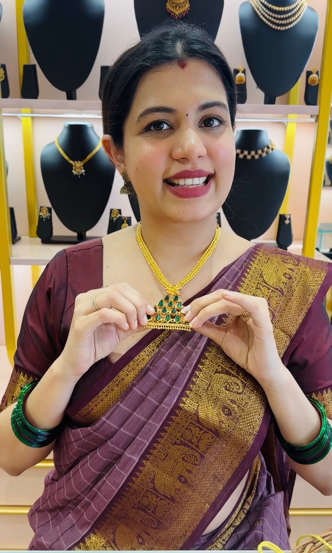 Pyramid Palakka Necklace