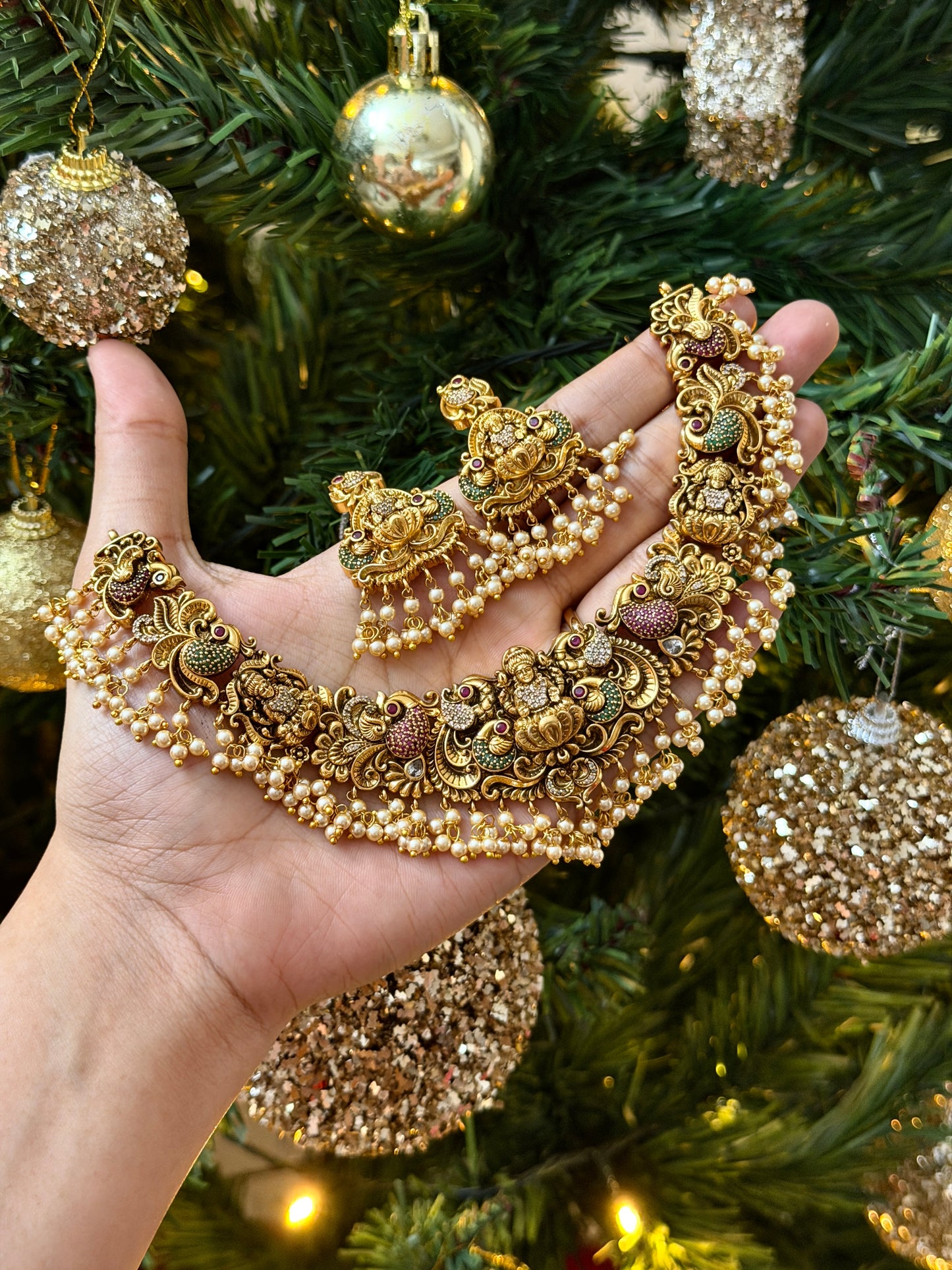 Drithi Premium Antique Necklace