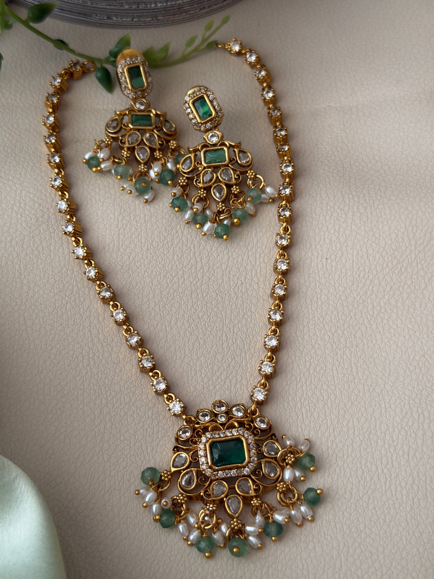 Ritu Diamond x Kempu Necklace(Green)