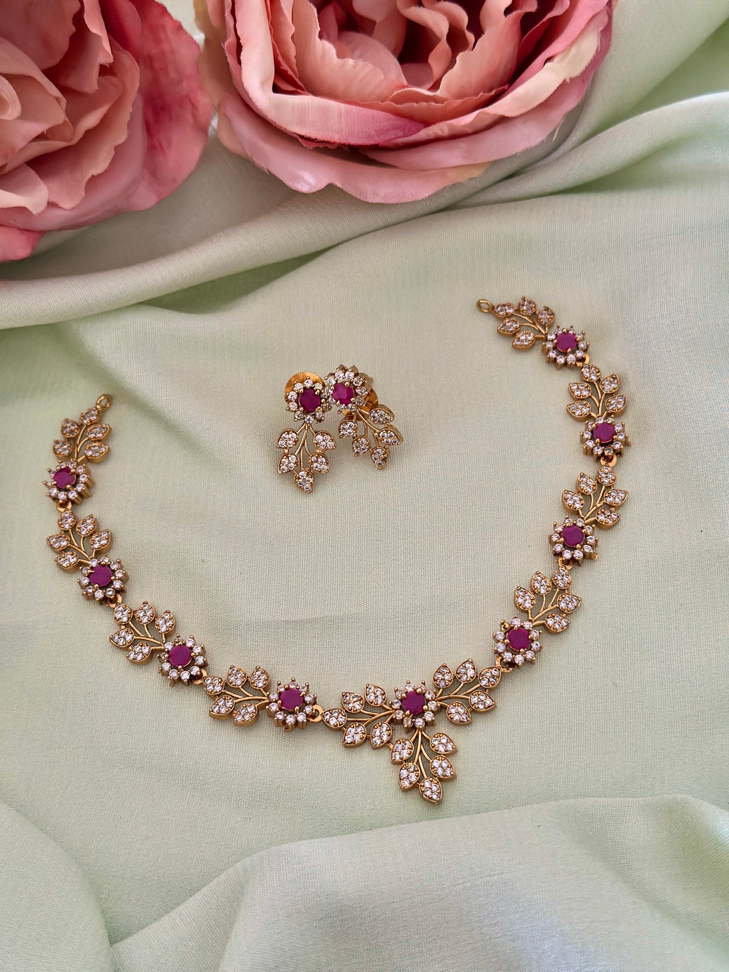 Carnation AD Necklace