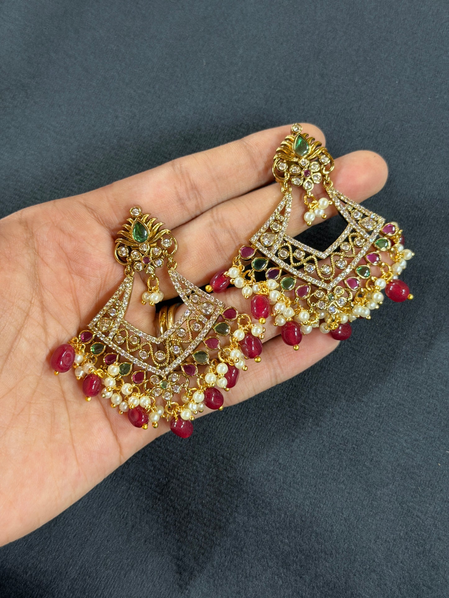 Triangle Chaandbali