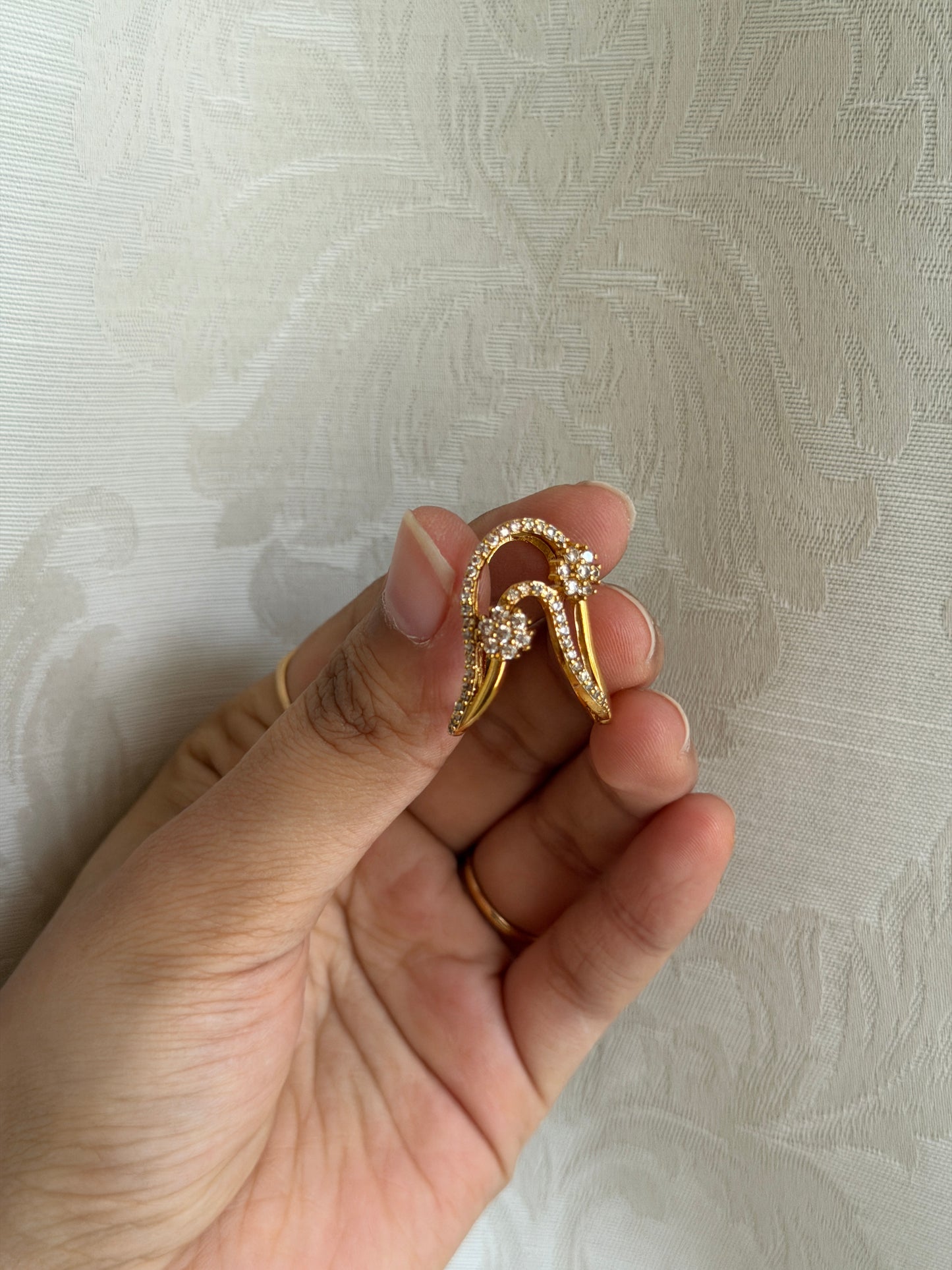 AD Flora premium vanki rings