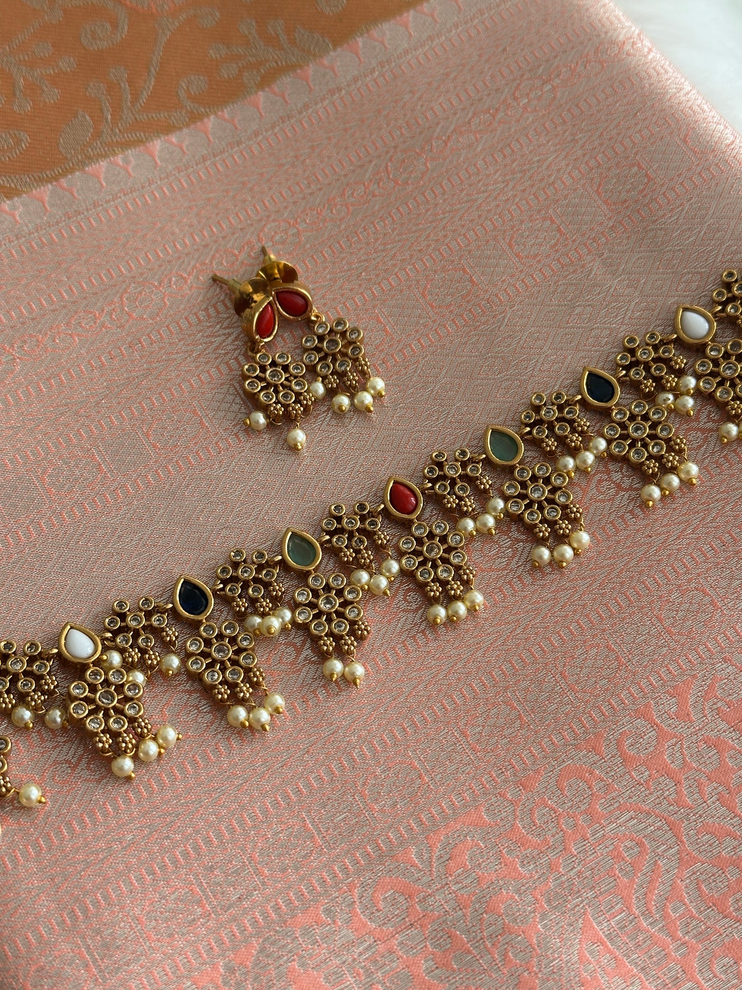 Tear Drop Navaratna Guttapusalu