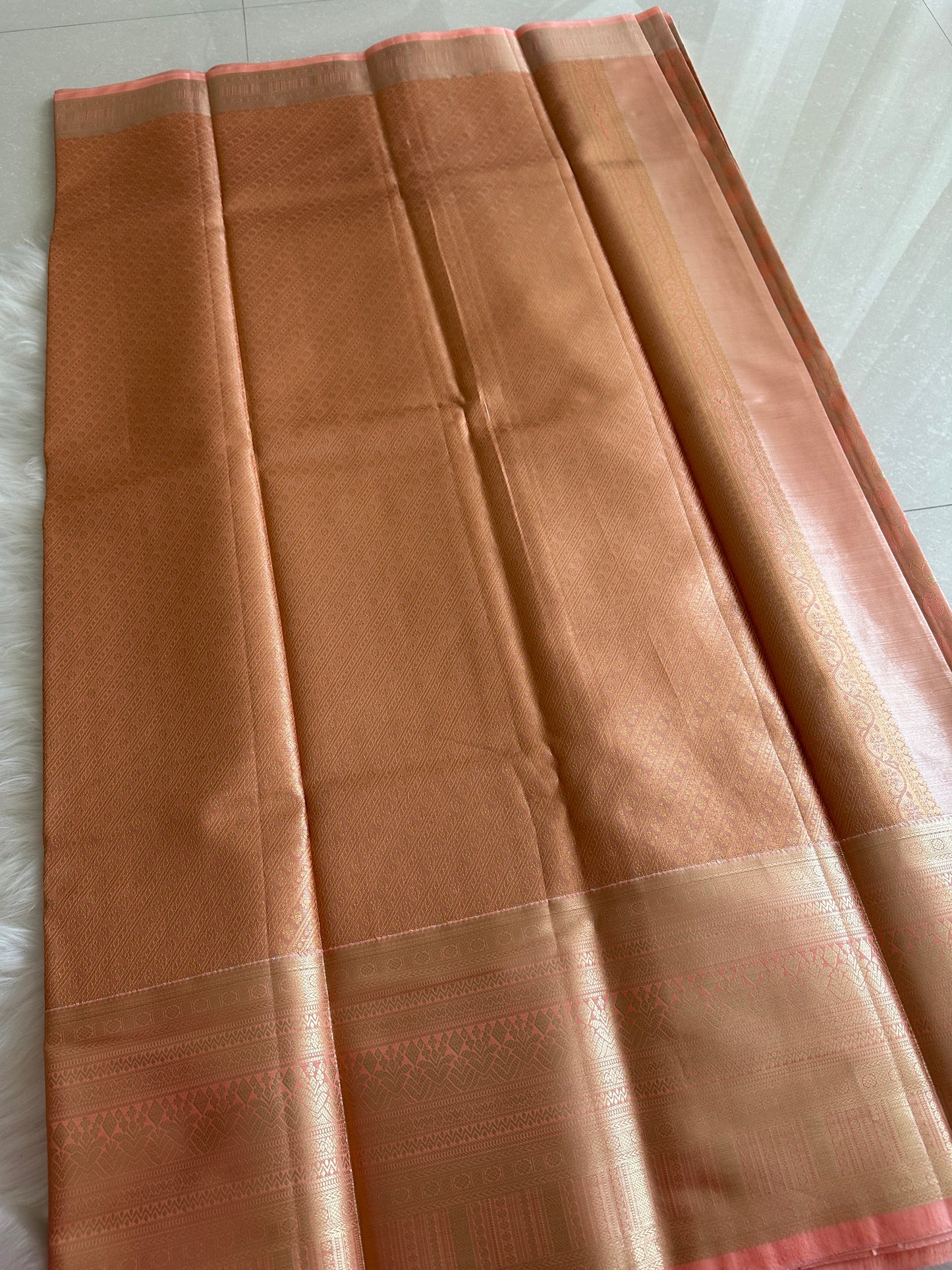 Peach Tulips Kanchi Tissue Saree