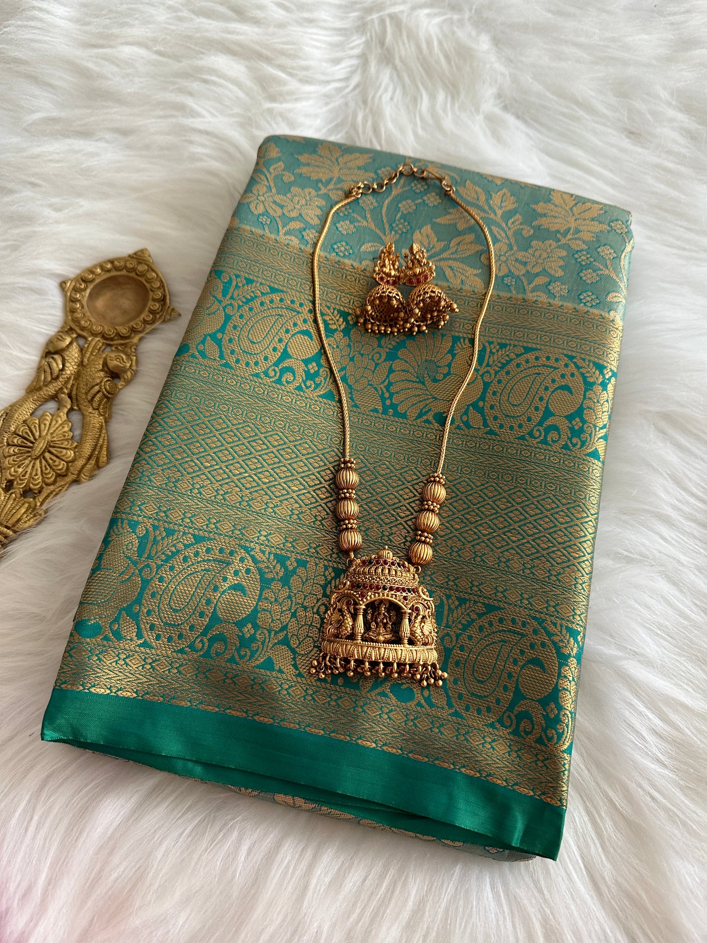 Kashi Gopuram Chettinad Chain