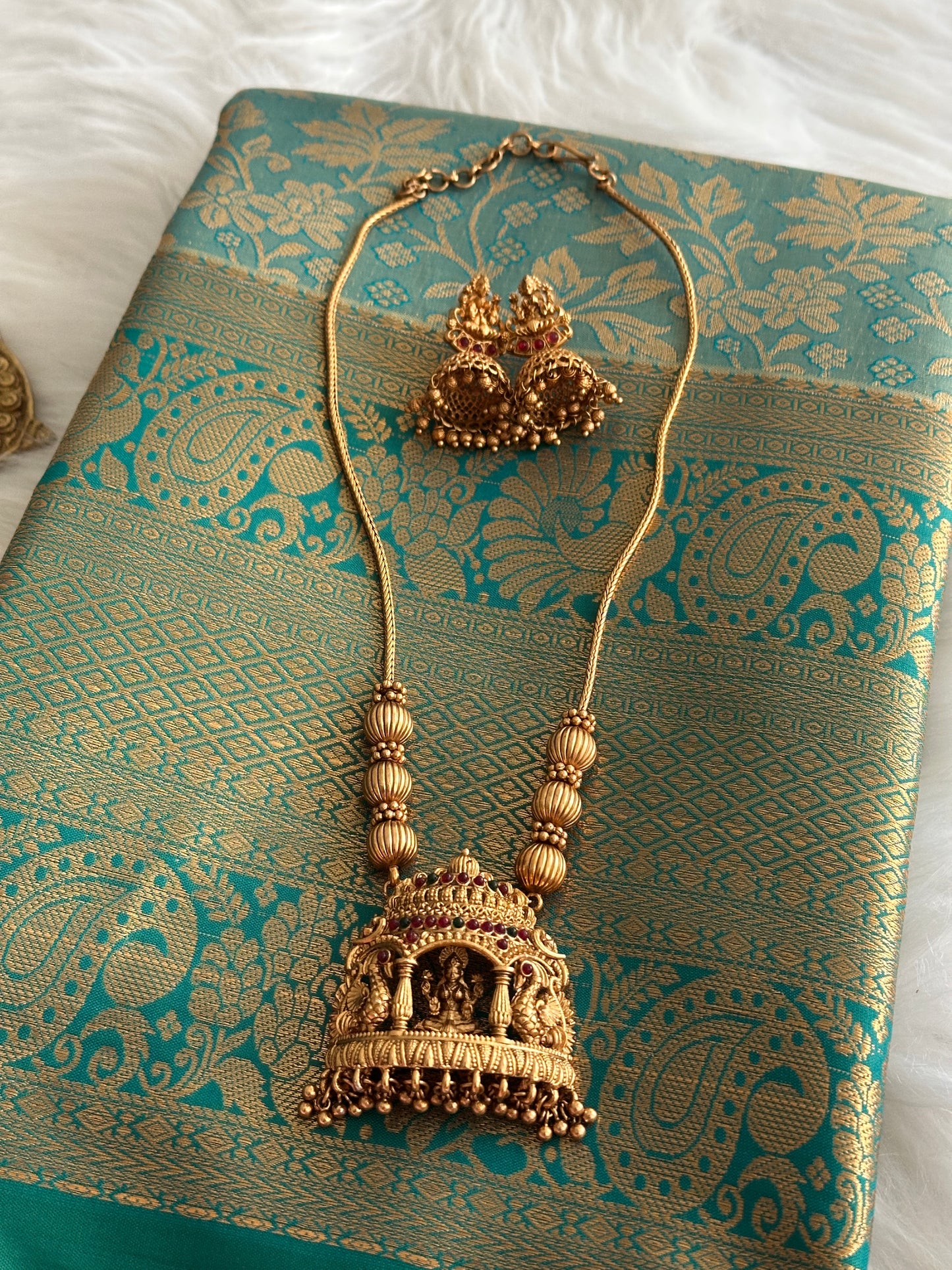 Kashi Gopuram Chettinad Chain