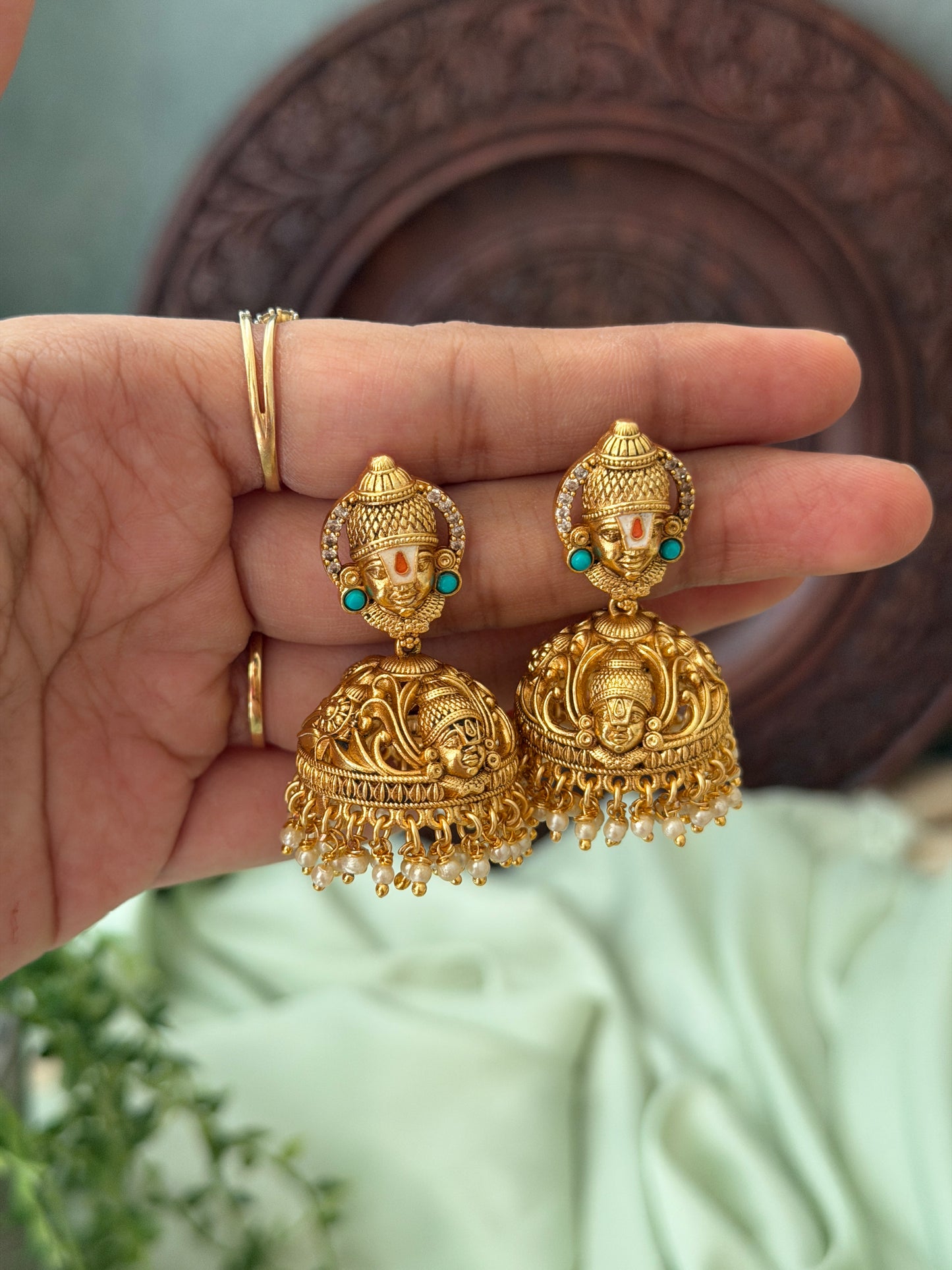 Venkateshwara Gold Jhumkas