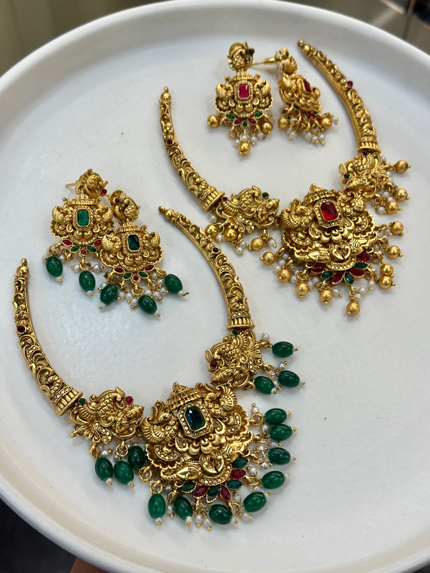 Gopika Hasli Necklace