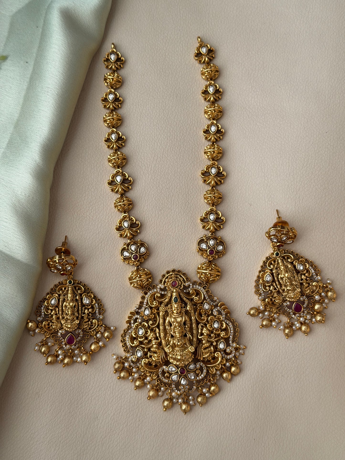 Anjaneya Antique Polki Necklace