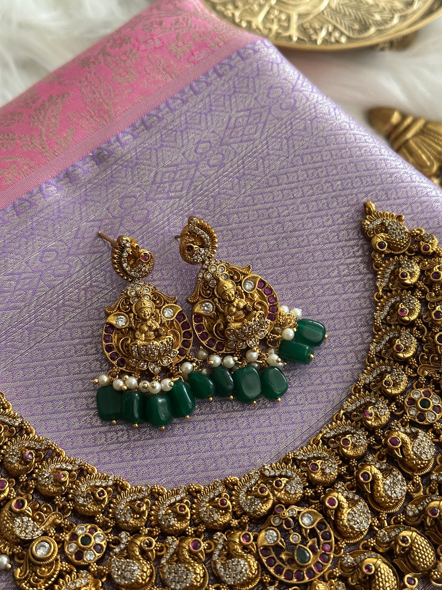 Saambhavi Pure Gold Replica Necklace