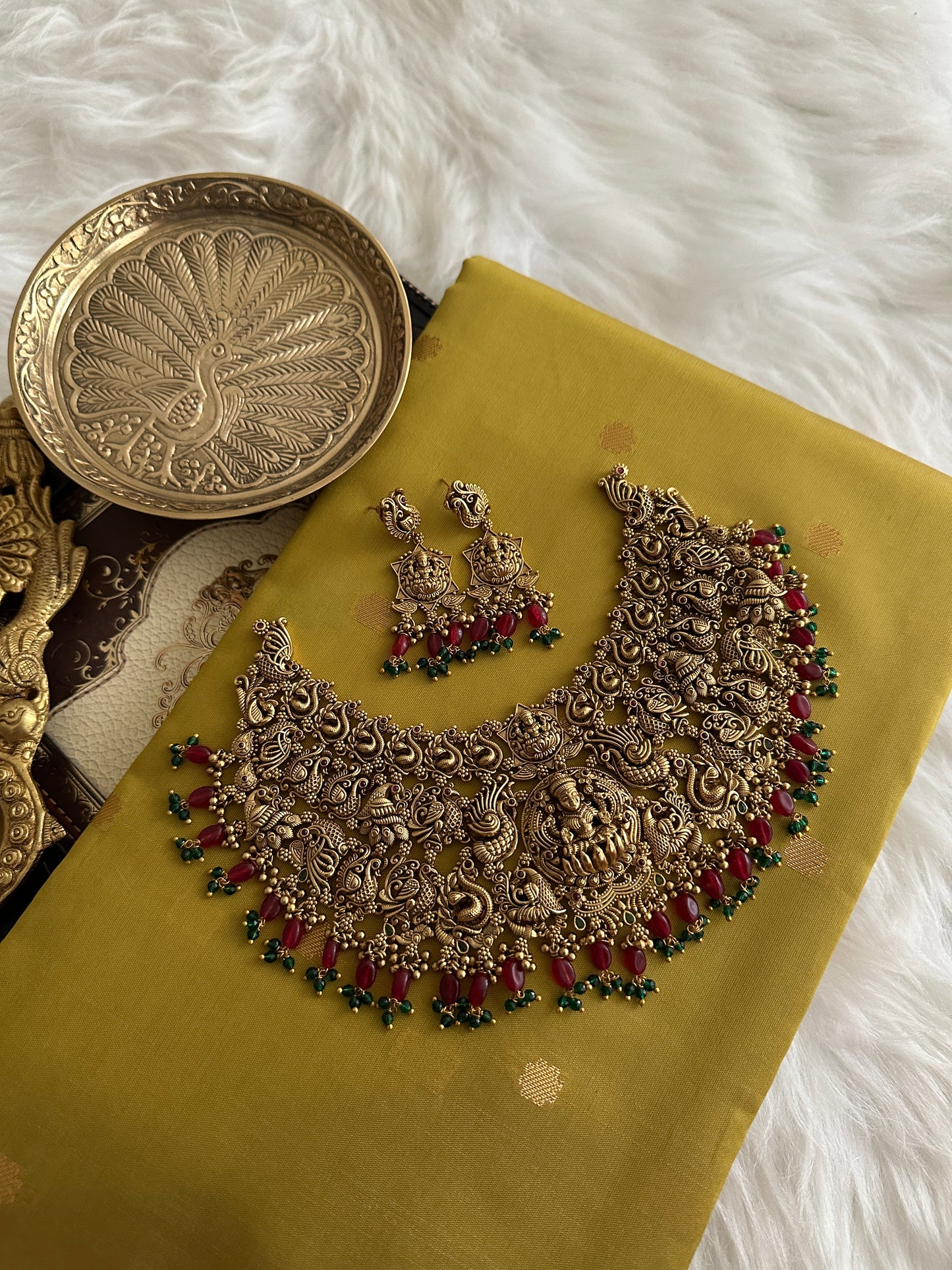 Gayathri Pure Gold Replica Bridal Choker