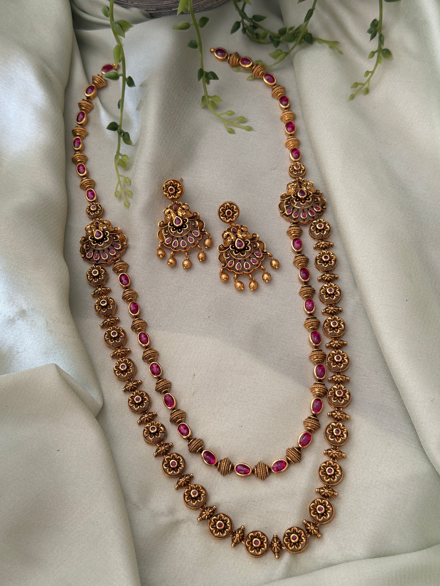 Double Layer NonIdol Ruby Haaram