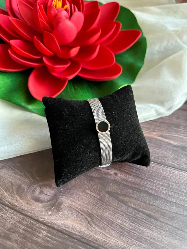 Silver Handcuff( per piece)