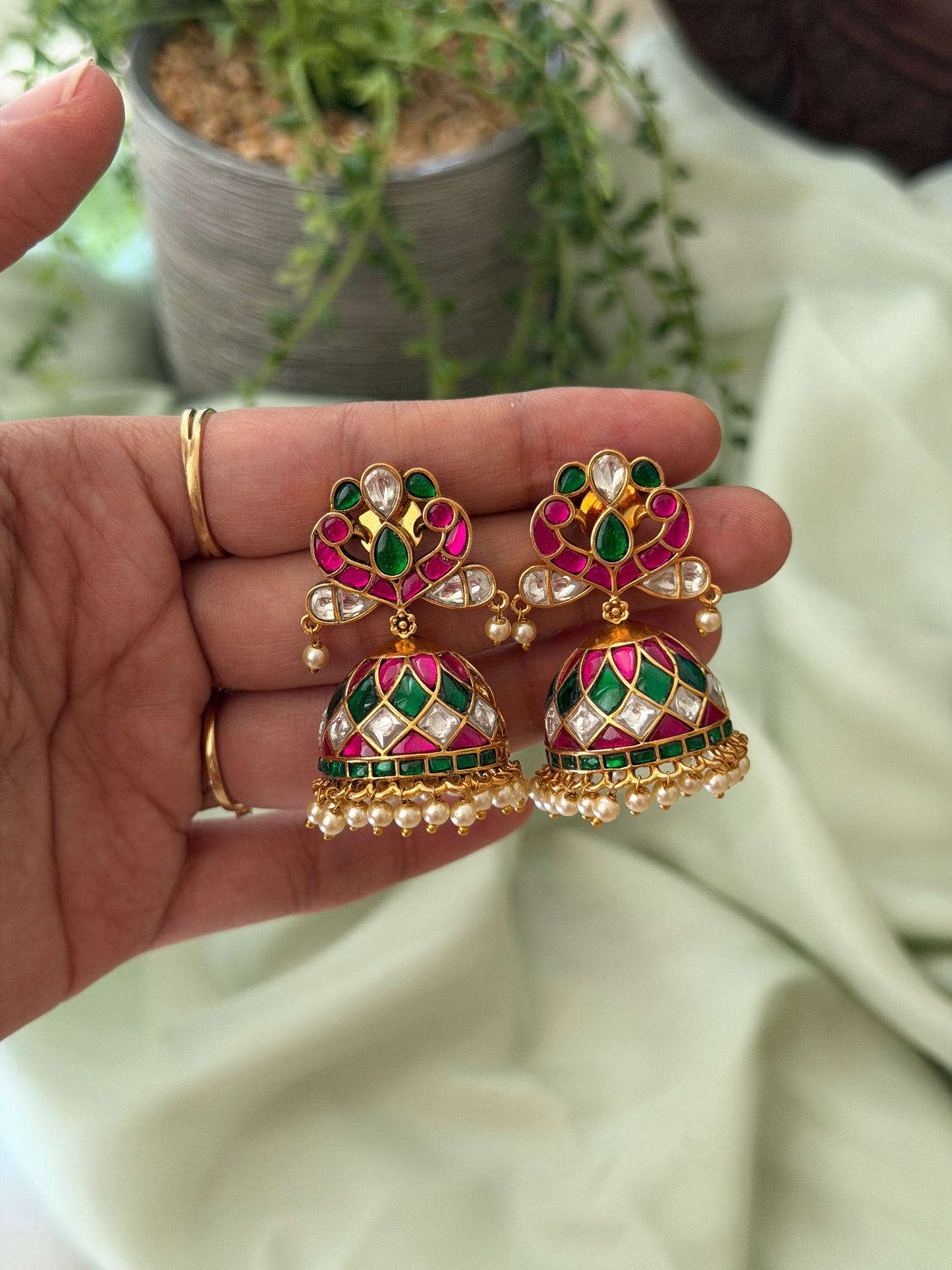 Himanika Jadau Jhumkas