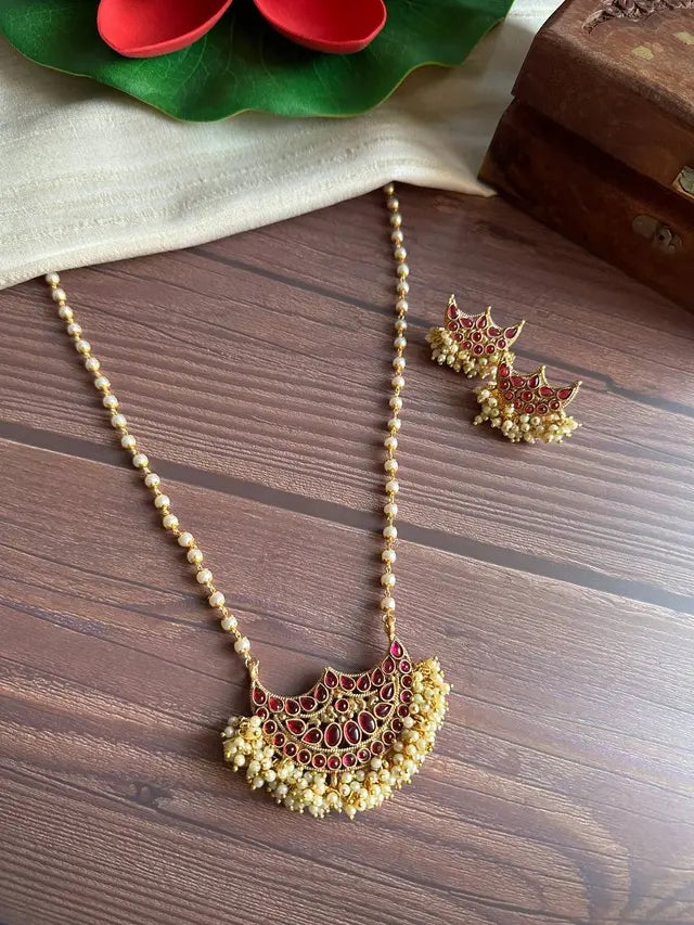 Kaashvi Pearl Haaram Set