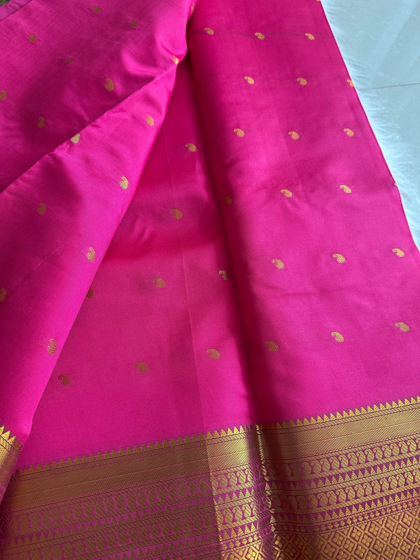 Pop Pink Manga Butta Semi Silk Saree