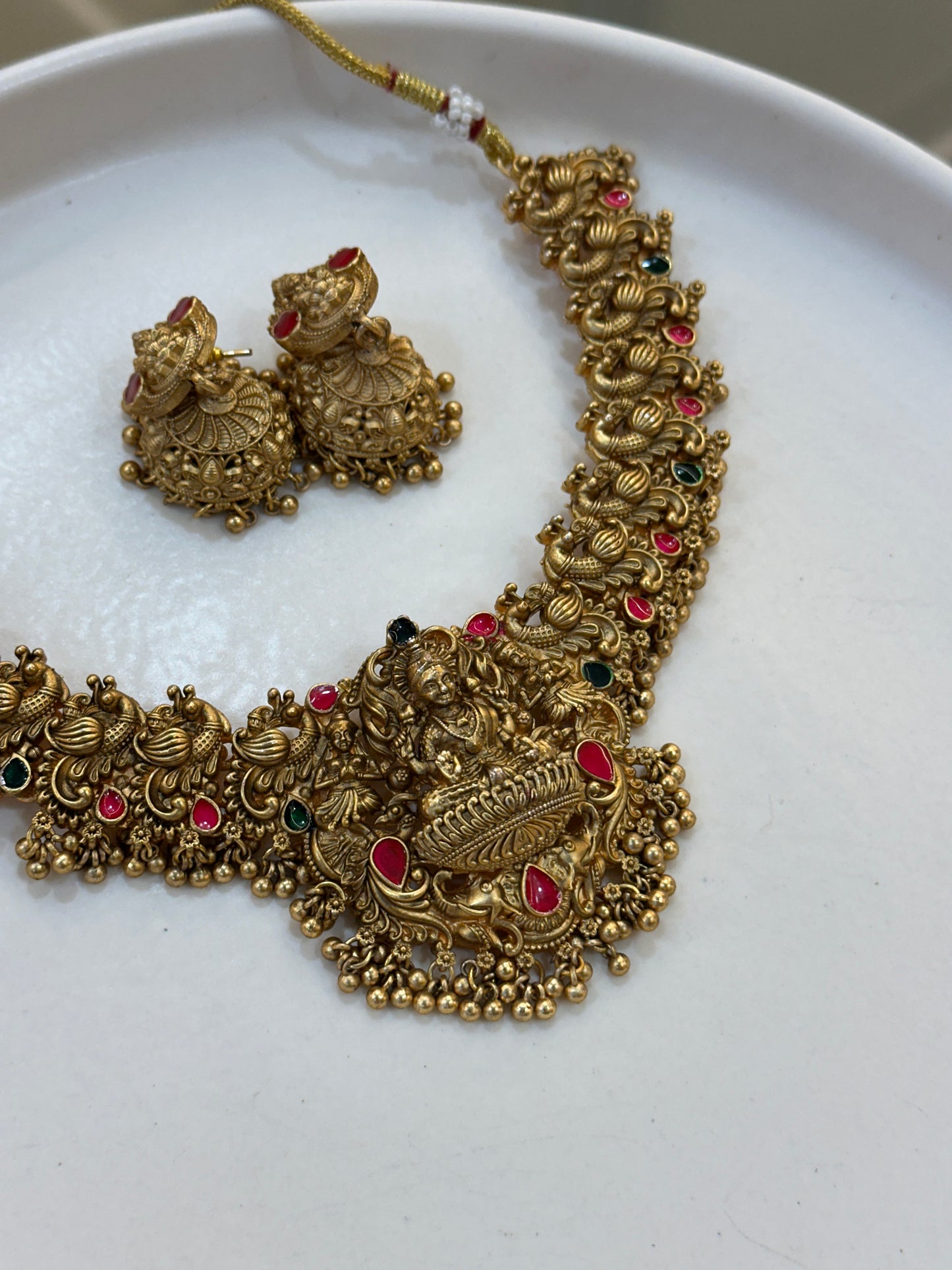 Daivikah Gold Necklace